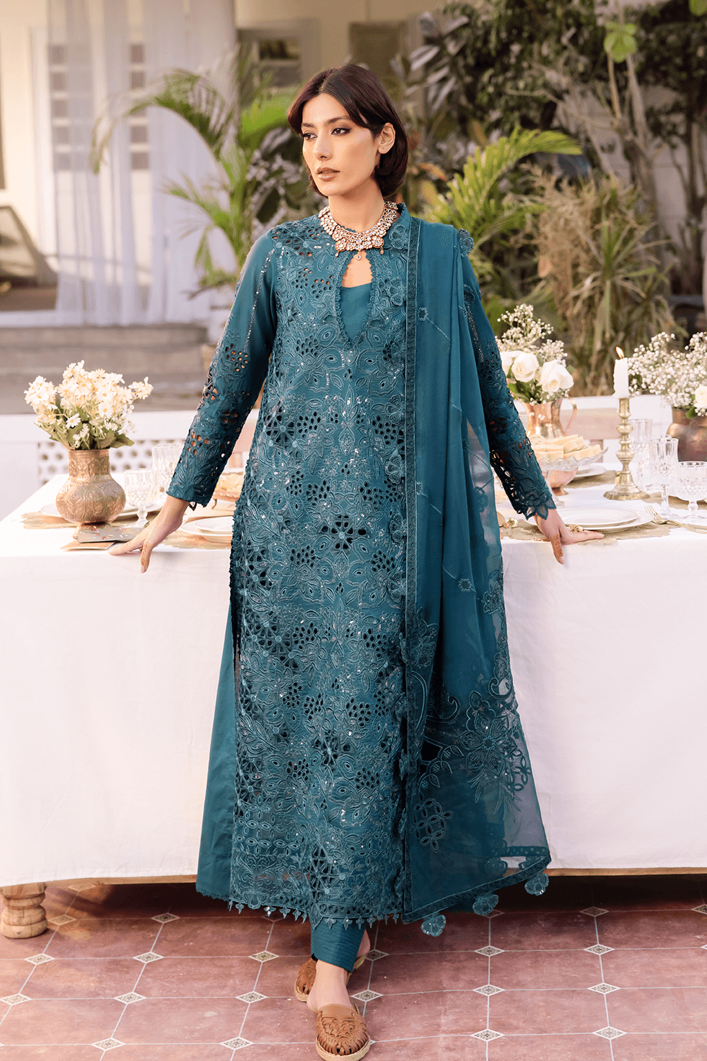 Iznik | Nani Ka Ghar | NKG-07 - Pakistani Designer Dress - by Iznik | Type: Luxury - 100% Original at Saira Sultan