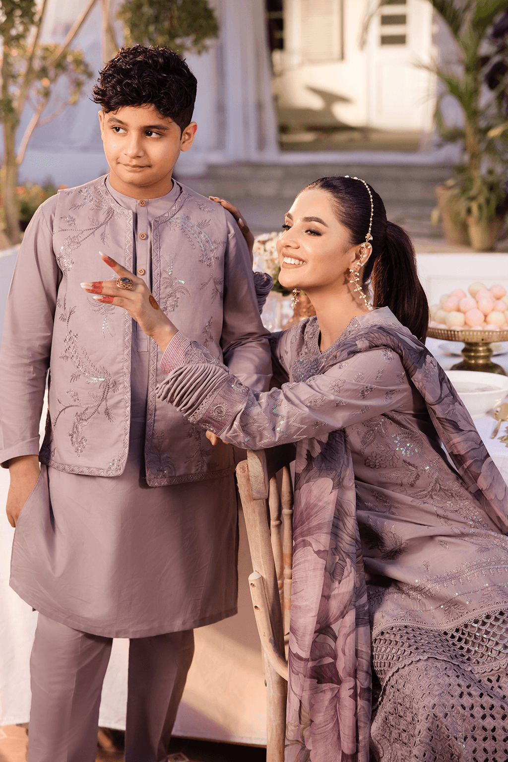 Iznik | Nani Ka Ghar | NKG-08 - Pakistani Designer Dress - by Iznik | Type: Luxury - 100% Original at Saira Sultan