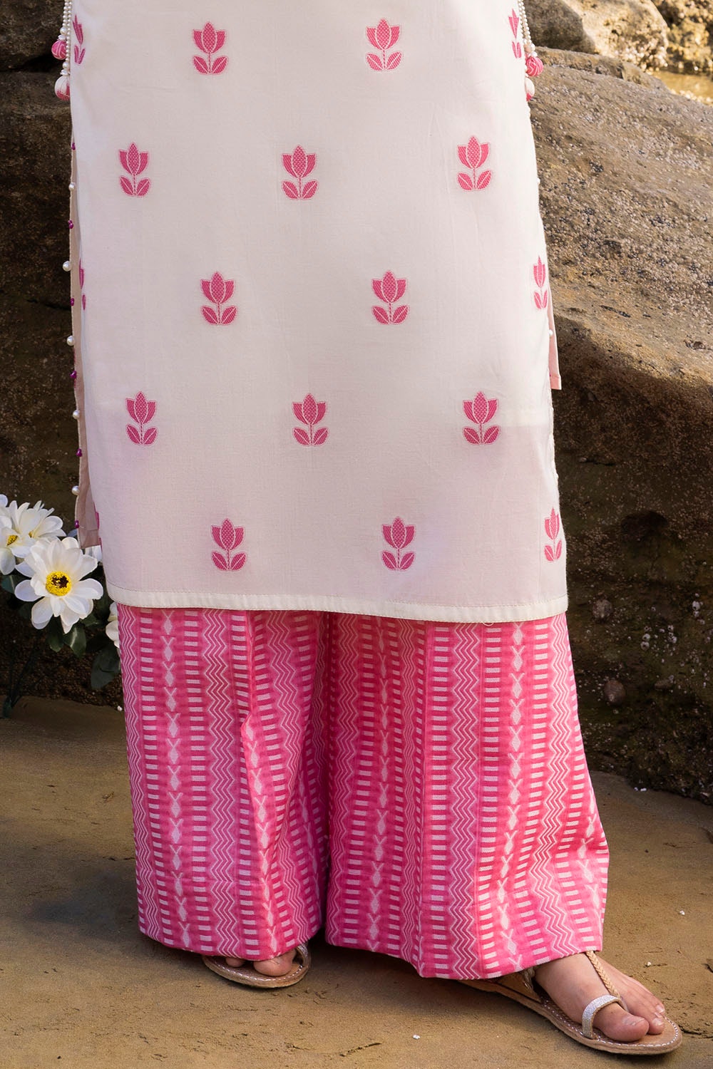 Gul Ahmed | Taara 25 | JT-42012 M White Jacquard