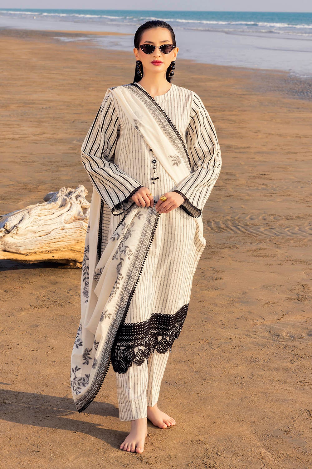 Gul Ahmed | Taara 25 | JD-42008 Custom Size Ivory Lawn