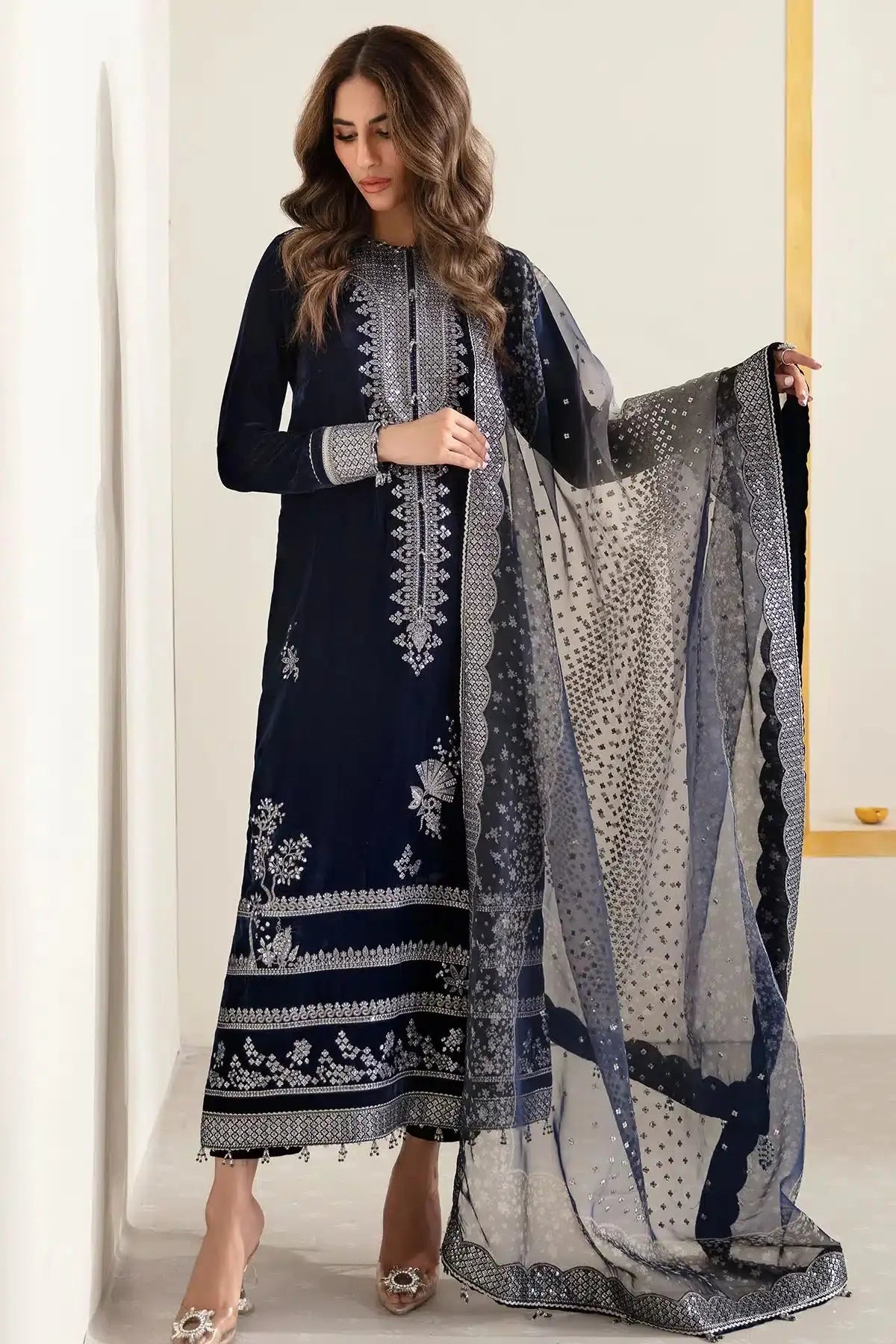 Jazmin | Velvet 23 | VF-2007 - Pakistani Designer Dress - by Jazmin | Type: Formal - 100% Original at Saira Sultan