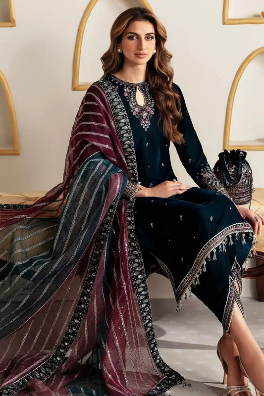 Jazmin | Velvet 23 | VF-2008 - Pakistani Designer Dress - by Jazmin | Type: Formal - 100% Original at Saira Sultan