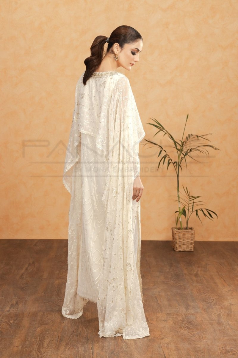 Panache | Pret | White Grace