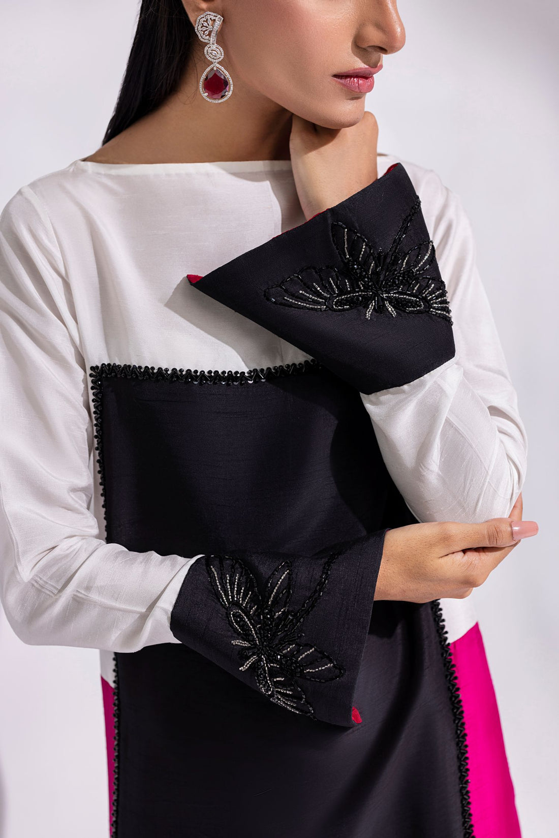 Amani | Aira Festive Wear | LYRA Floor-Length Color Block Kaftan in Raw Silk - Pakistani Designer Dress - by Amani - Type : Ladies Clothes - 100% Original at Saira Sultan