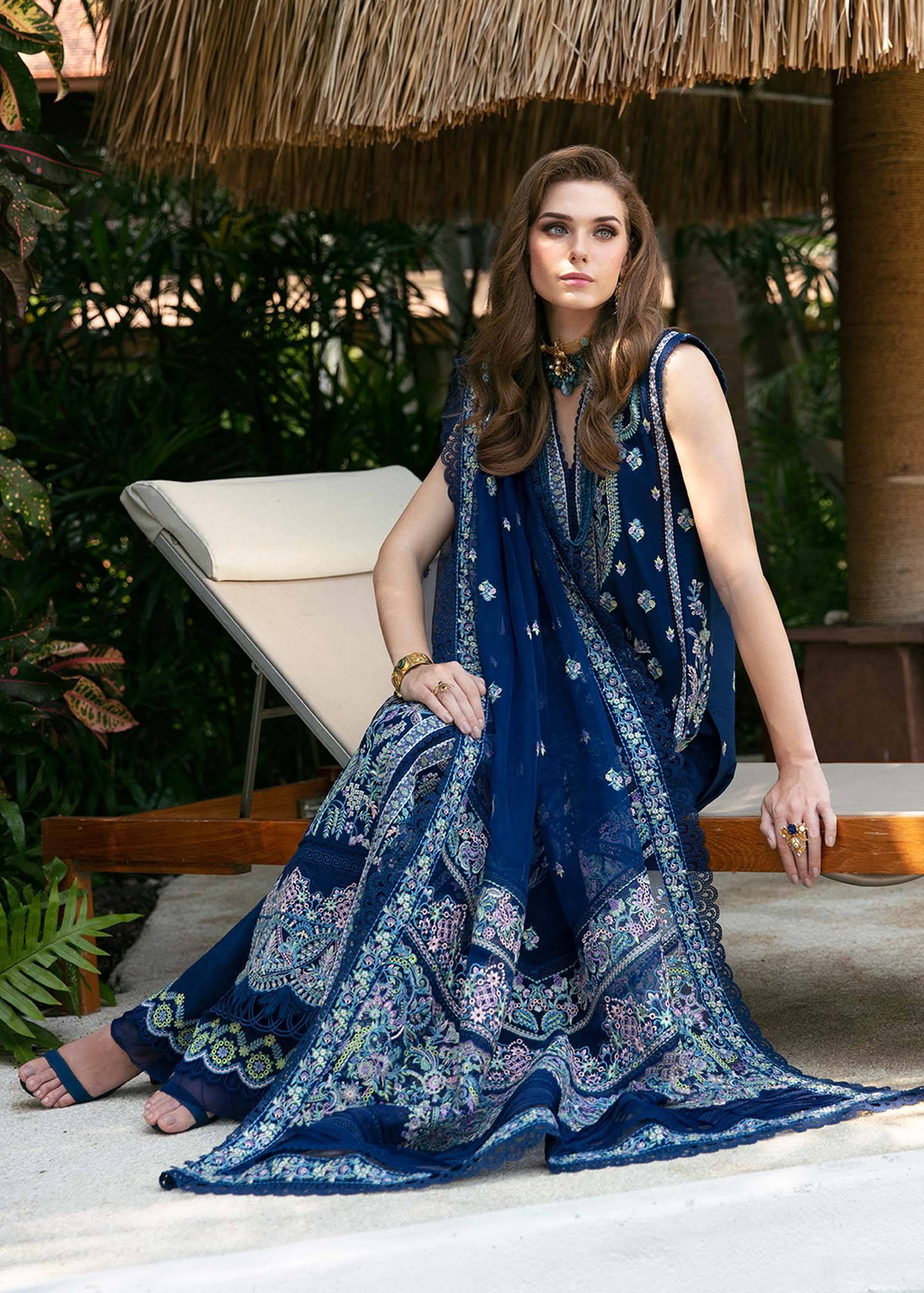 Kanwal Malik | Sareen Luxury Lawn 24 | Rohma - Pakistani Designer Dress - by Kanwal Malik | Type: Luxury - 100% Original at Saira Sultan