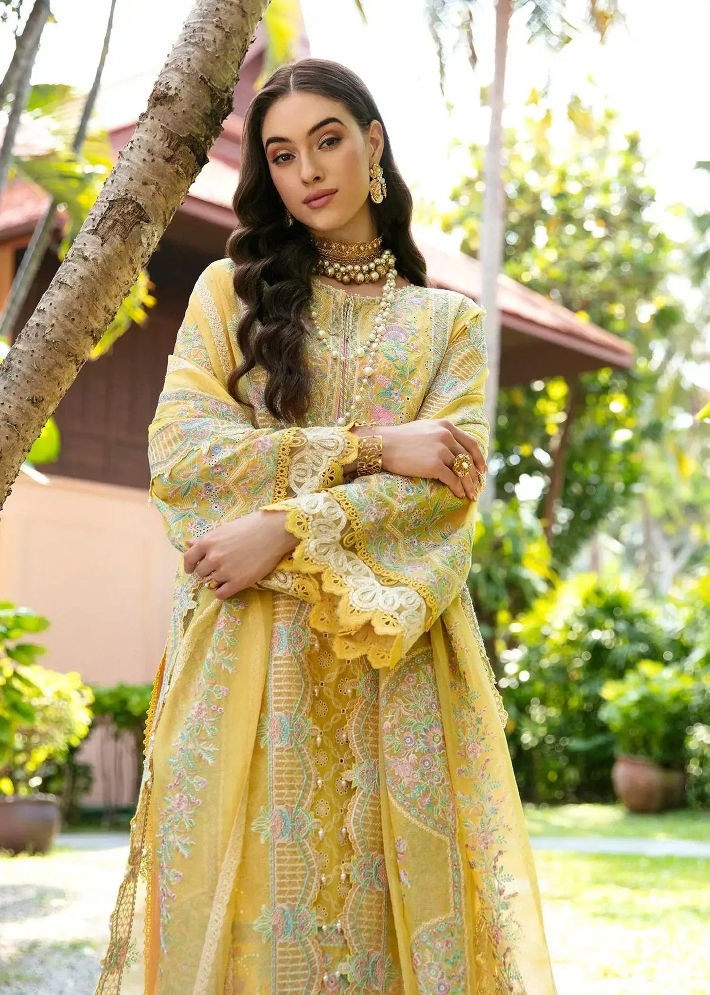 Kanwal Malik | Sareen Luxury Lawn 24 | Vanessa - Pakistani Designer Dress - by Kanwal Malik | Type: Luxury - 100% Original at Saira Sultan