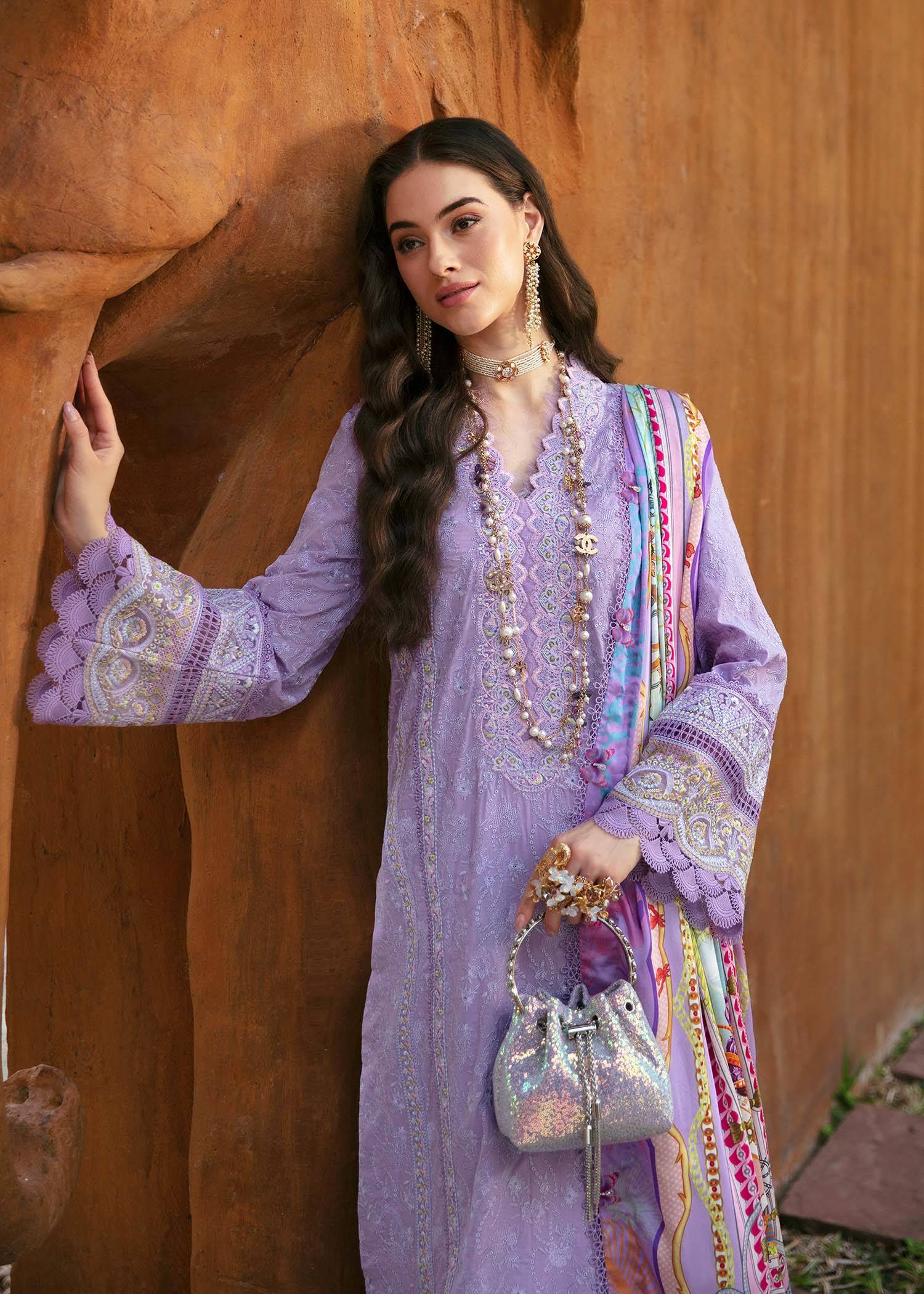 Kanwal Malik | Sareen Luxury Lawn 24 | Capri - Pakistani Designer Dress - by Kanwal Malik | Type: Luxury - 100% Original at Saira Sultan