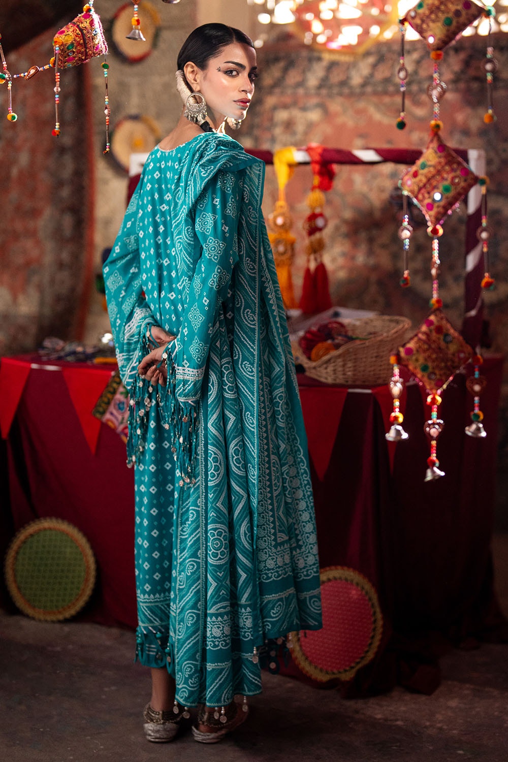 Gul Ahmed | Chunri Lawn 25 | CL-52178 B S Ferozi Lawn