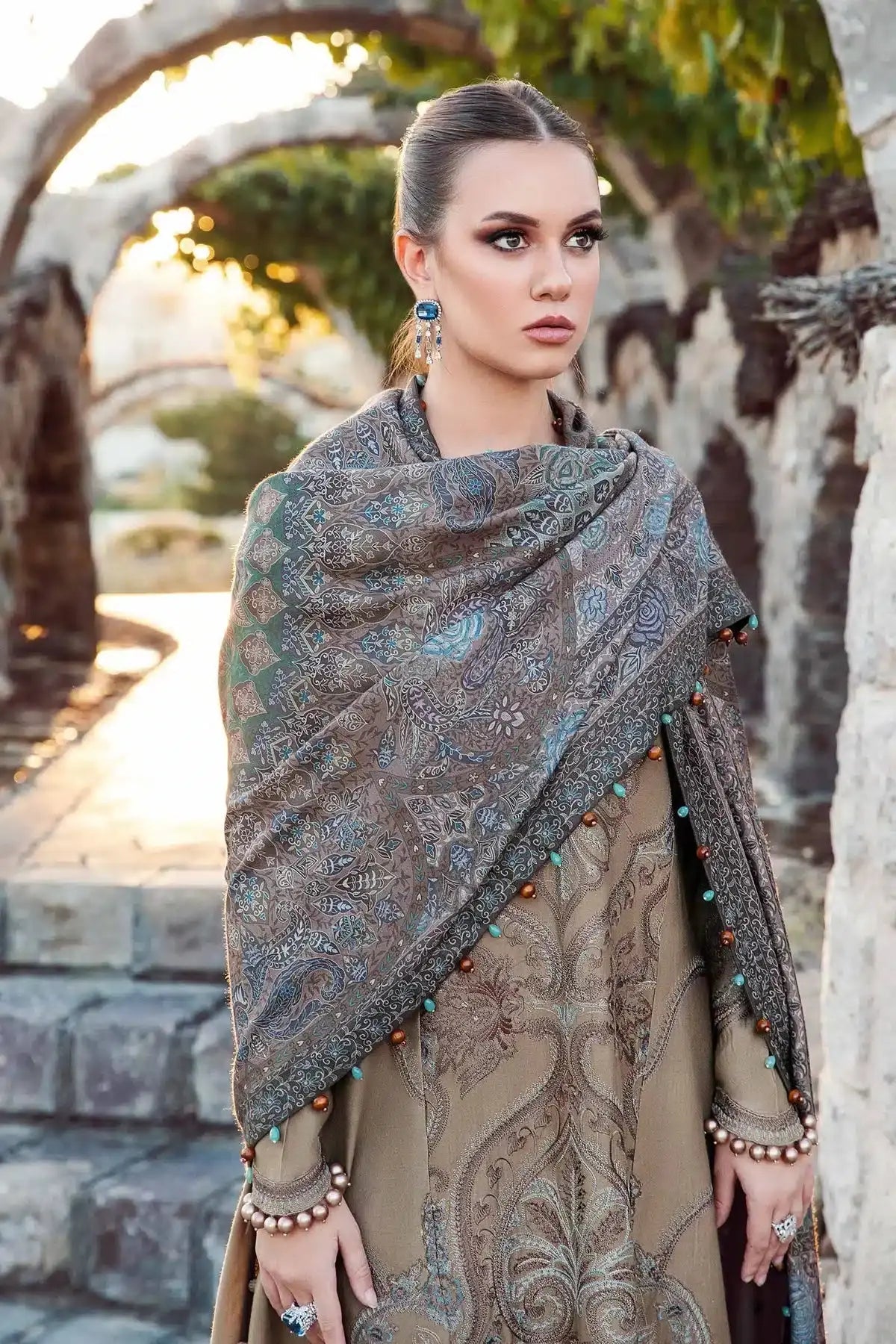Maria B | M Prints Winter 23 | MPT-2003-A - Pakistani Designer Dress - by Maria B | Type: Luxury - 100% Original at Saira Sultan