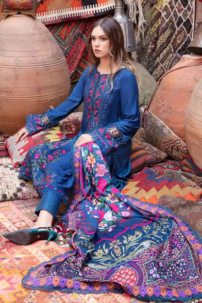 Maria B | M Prints Winter 23 | MPT-2004-B - Pakistani Designer Dress - by Maria B | Type: Luxury - 100% Original at Saira Sultan