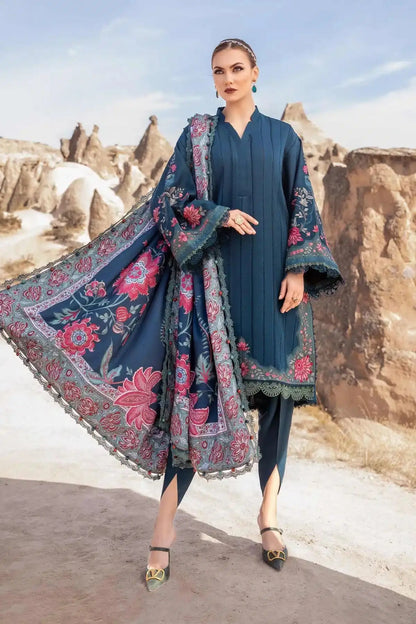 Maria B | M Prints Winter 23 | MPT-2005-B - Pakistani Designer Dress - by Maria B | Type: Luxury - 100% Original at Saira Sultan