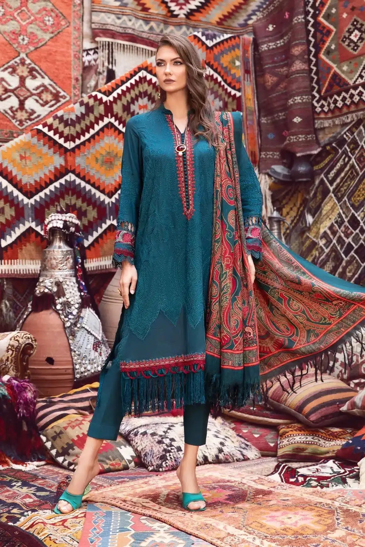 Maria B | M Prints Winter 23 | MPT-2008-A - Pakistani Designer Dress - by Maria B | Type: Luxury - 100% Original at Saira Sultan
