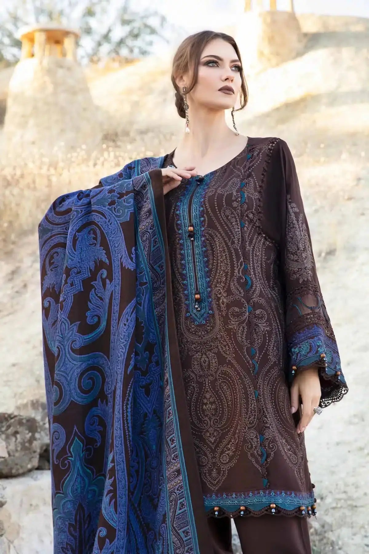 Maria B | M Prints Winter 23 | MPT-2008-B - Pakistani Designer Dress - by Maria B | Type: Luxury - 100% Original at Saira Sultan