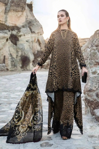 Maria B | M Prints Winter 23 | MPT-2010-A - Pakistani Designer Dress - by Maria B | Type: Luxury - 100% Original at Saira Sultan