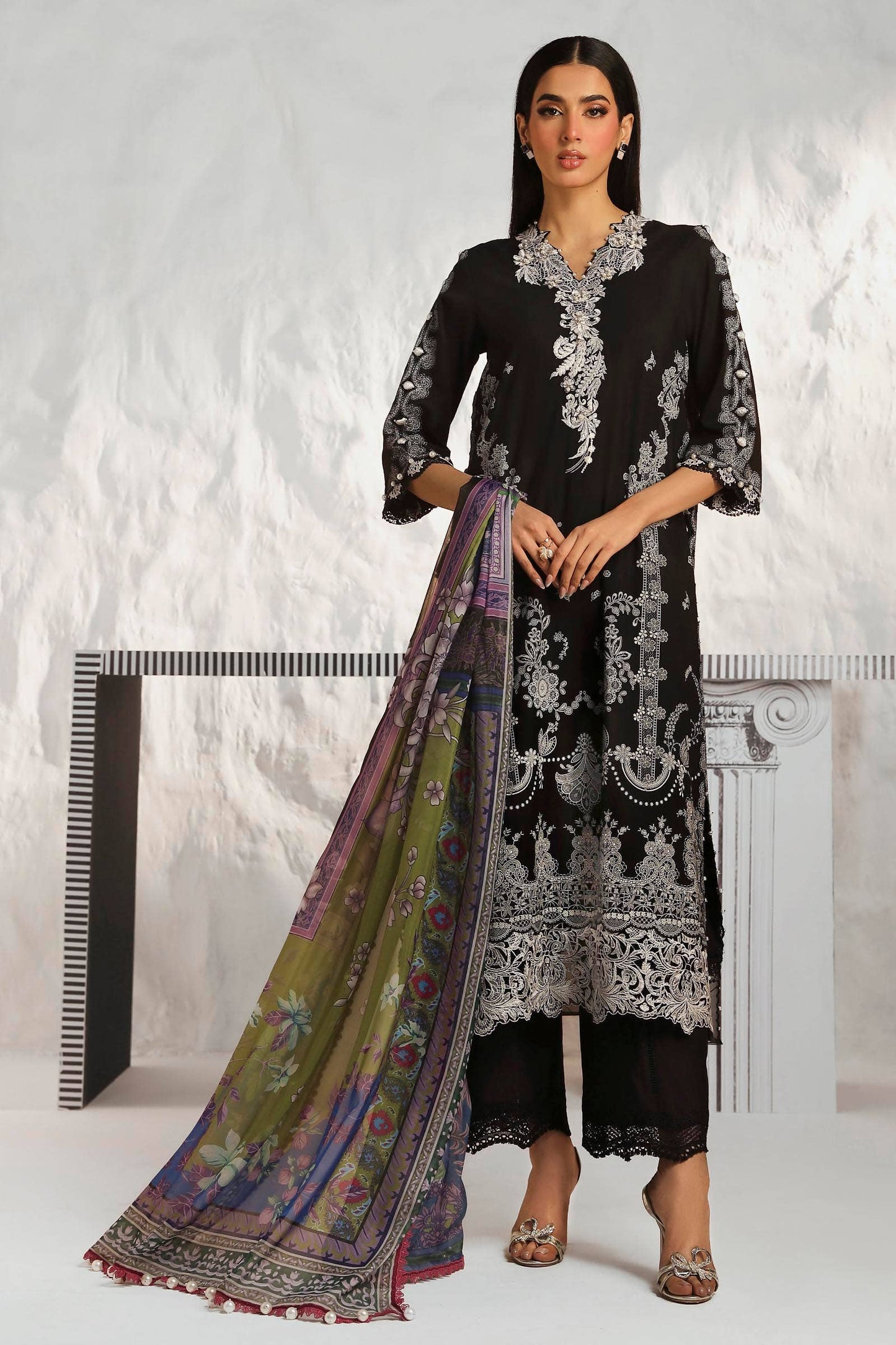 Sana Safinaz | Muzlin Summer 24 | 008A-CK - Pakistani Designer Dress - by Sana Safinaz | Type: Luxury - 100% Original at Saira Sultan