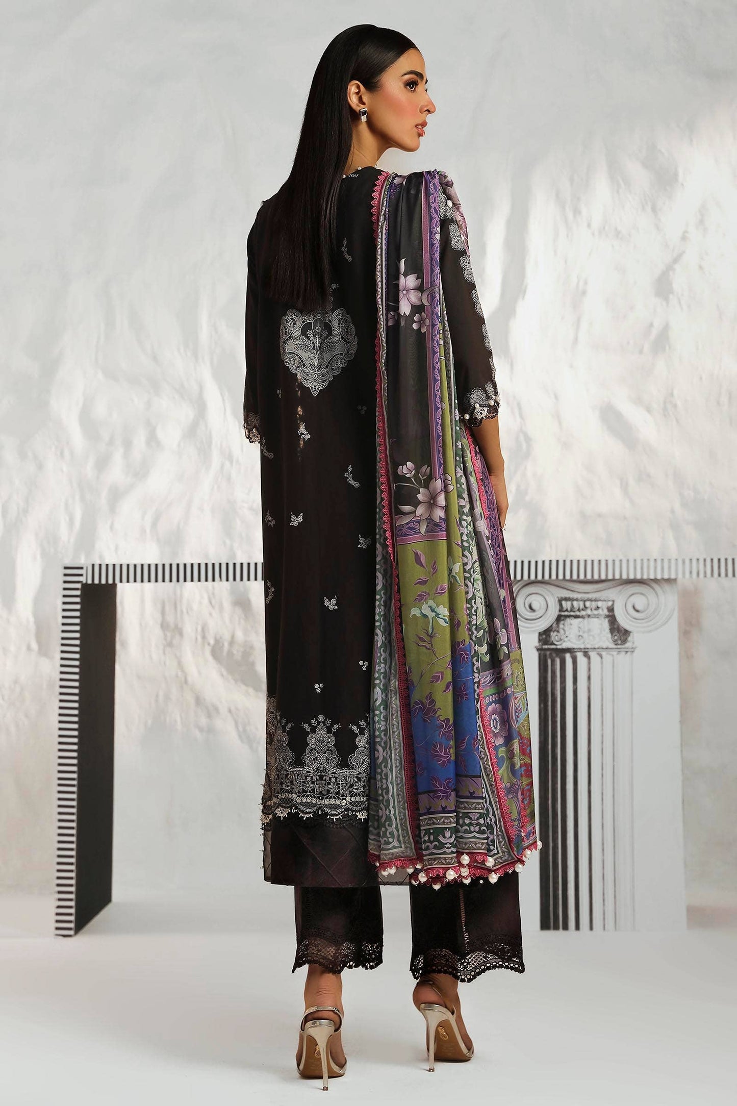 Sana Safinaz | Muzlin Summer 24 | 008A-CK - Pakistani Designer Dress - by Sana Safinaz | Type: Luxury - 100% Original at Saira Sultan