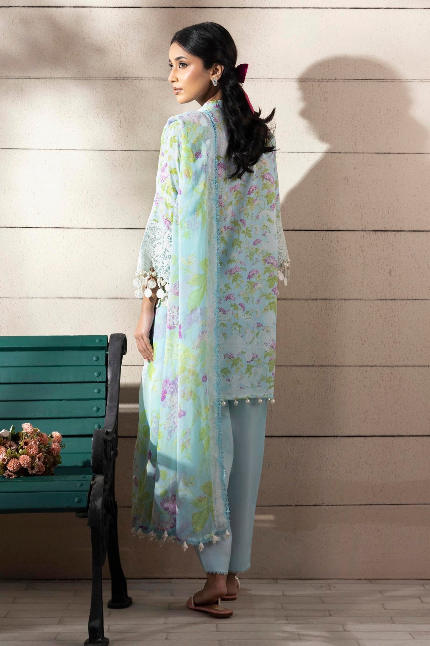 Sana Safinaz | Muzlin Spring 25 | M251-006B-3CI S Ice Blue Lawn