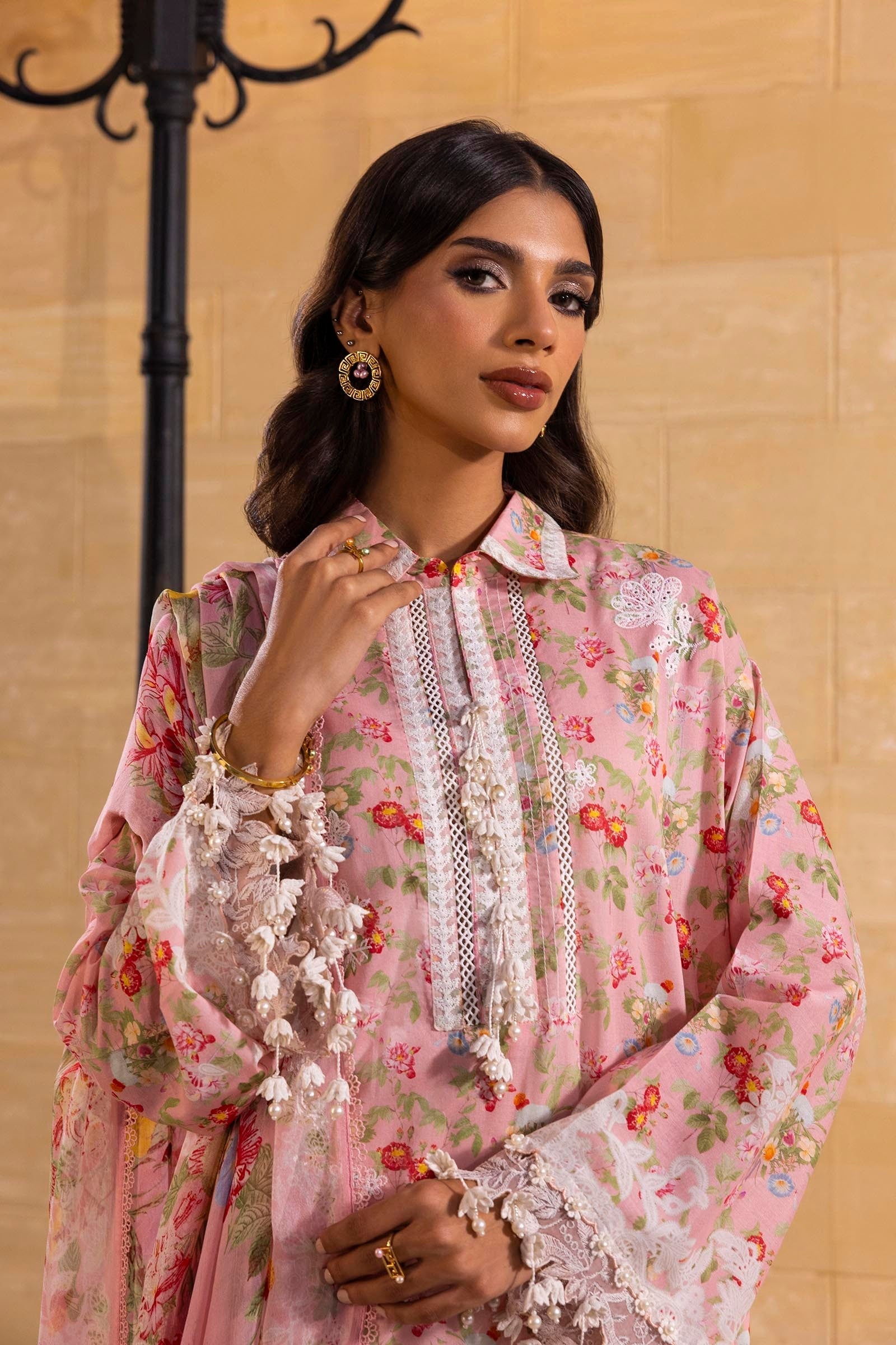 Sana Safinaz | Muzlin Spring 25 | M251-007A-3CI M Light Pink Lawn