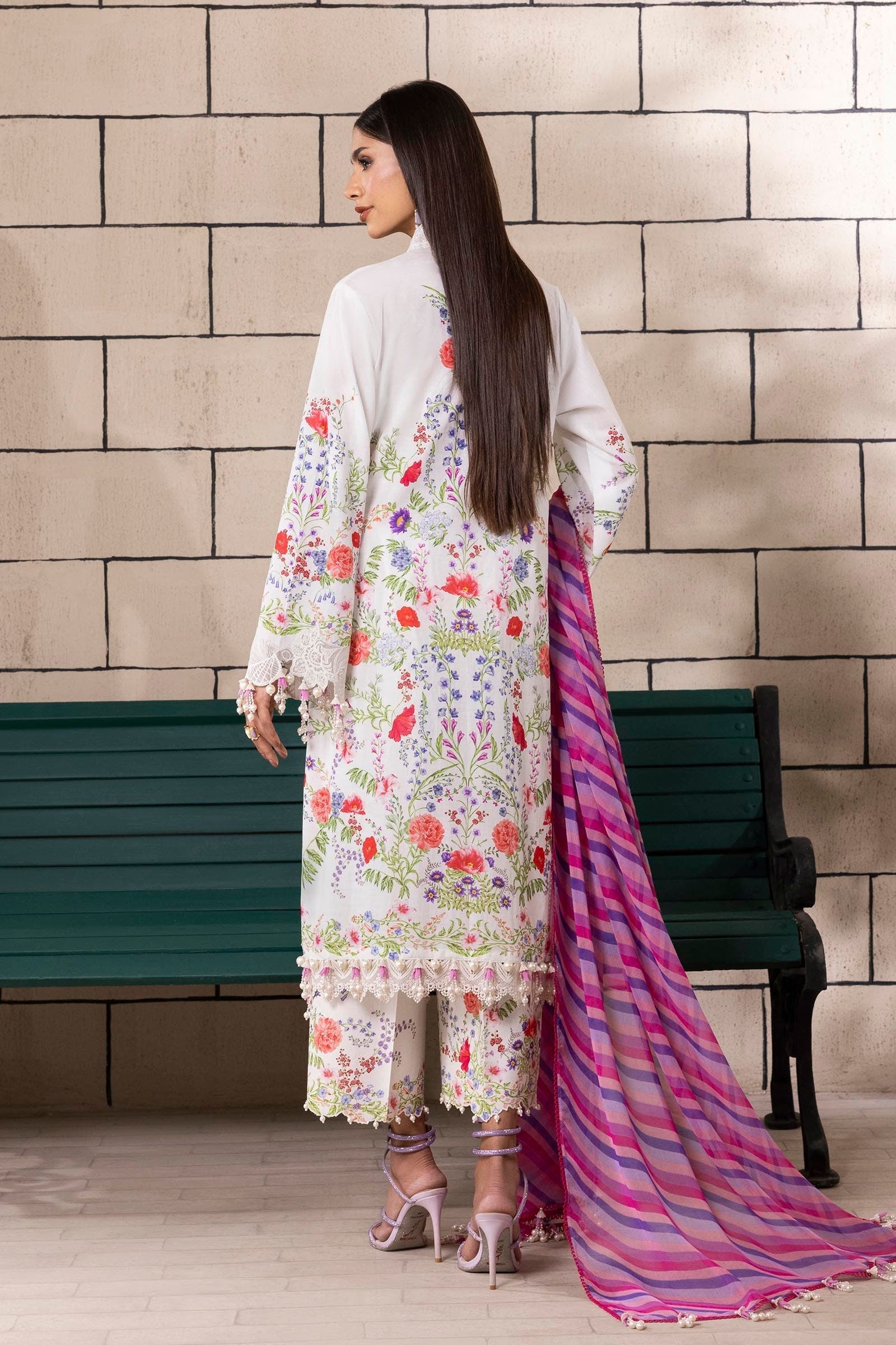 Sana Safinaz | Muzlin Spring 25 | M251-024A-3CI S White Lawn