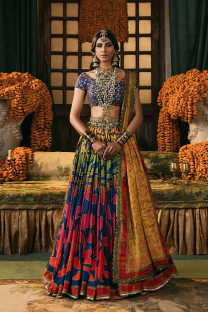Fahad Hussayn | Lawn Banger | Machla Magar - Pakistani Designer Dress - by Fahad Hussayn | Type: Ladies Clothes - 100% Original at Saira Sultan