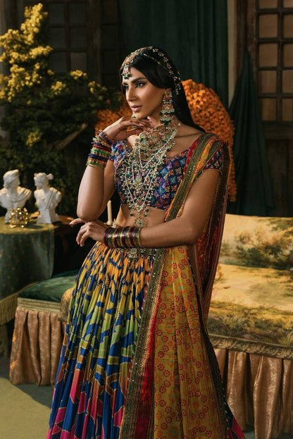 Fahad Hussayn | Lawn Banger | Machla Magar - Pakistani Designer Dress - by Fahad Hussayn | Type: Ladies Clothes - 100% Original at Saira Sultan