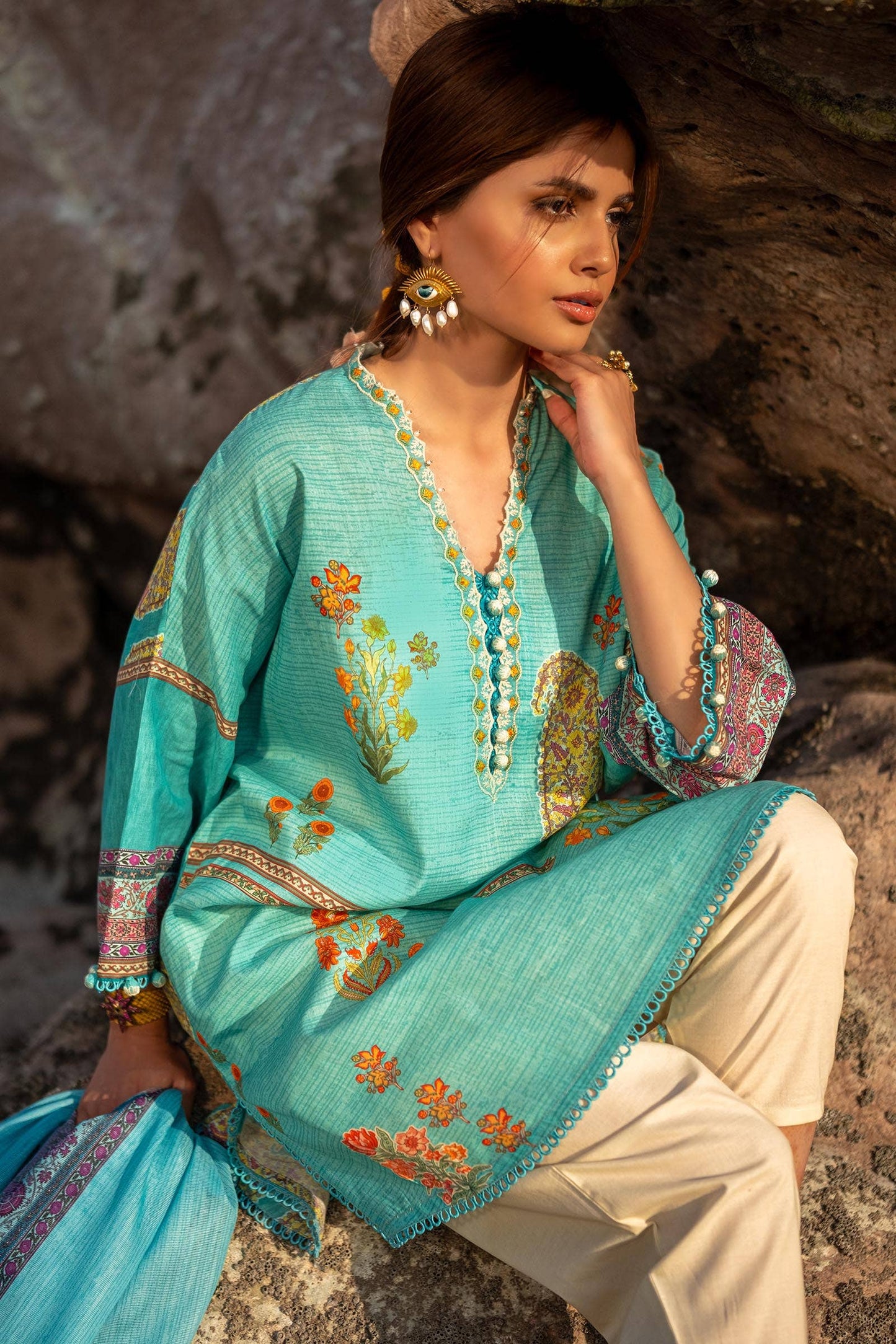 Sana Safinaz | Mahay Spring 24 | H241-022B-2BS - Pakistani Designer Dress - by Sana Safinaz | Type: Luxury - 100% Original at Saira Sultan