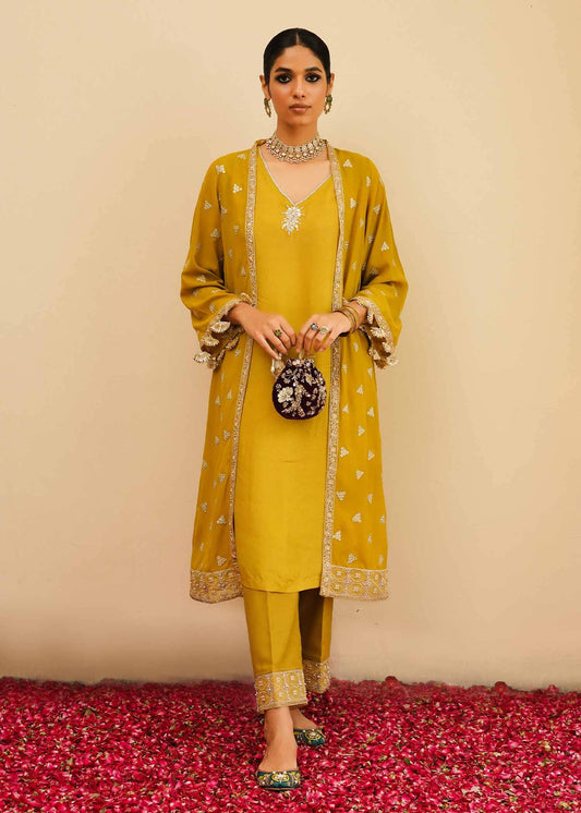 Mahgul | Eid Edit 2024 | Mustard Shine - Pakistani Designer Dress - by Mahgul | Type: Luxury - 100% Original at Saira Sultan