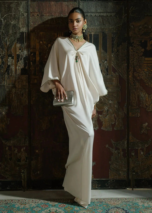 Mahgul | Eid Edit 2024 | Selina - Pakistani Designer Dress - by Mahgul | Type: Luxury - 100% Original at Saira Sultan