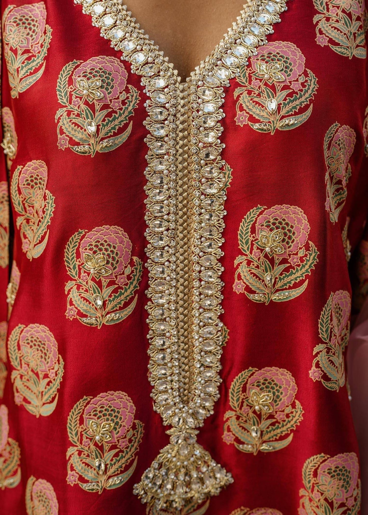 Mahgul | Eid Edit 2024 | Samsara - Pakistani Designer Dress - by Mahgul | Type: Luxury - 100% Original at Saira Sultan