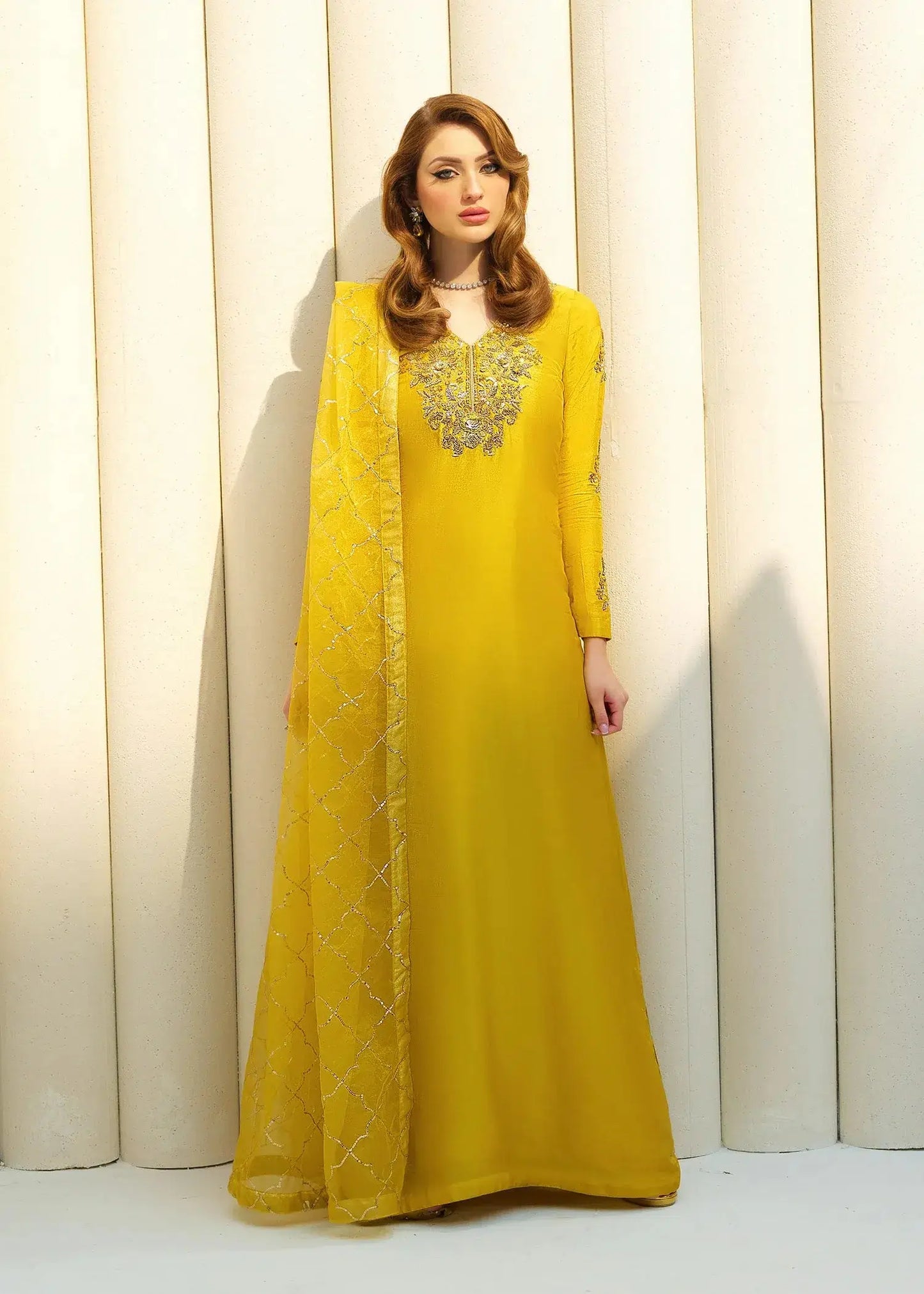 Mahum Asad | Forever and Ever Formals | Lyra - Pakistani Designer Dress - by Mahum Asad | Type: Formal - 100% Original at Saira Sultan