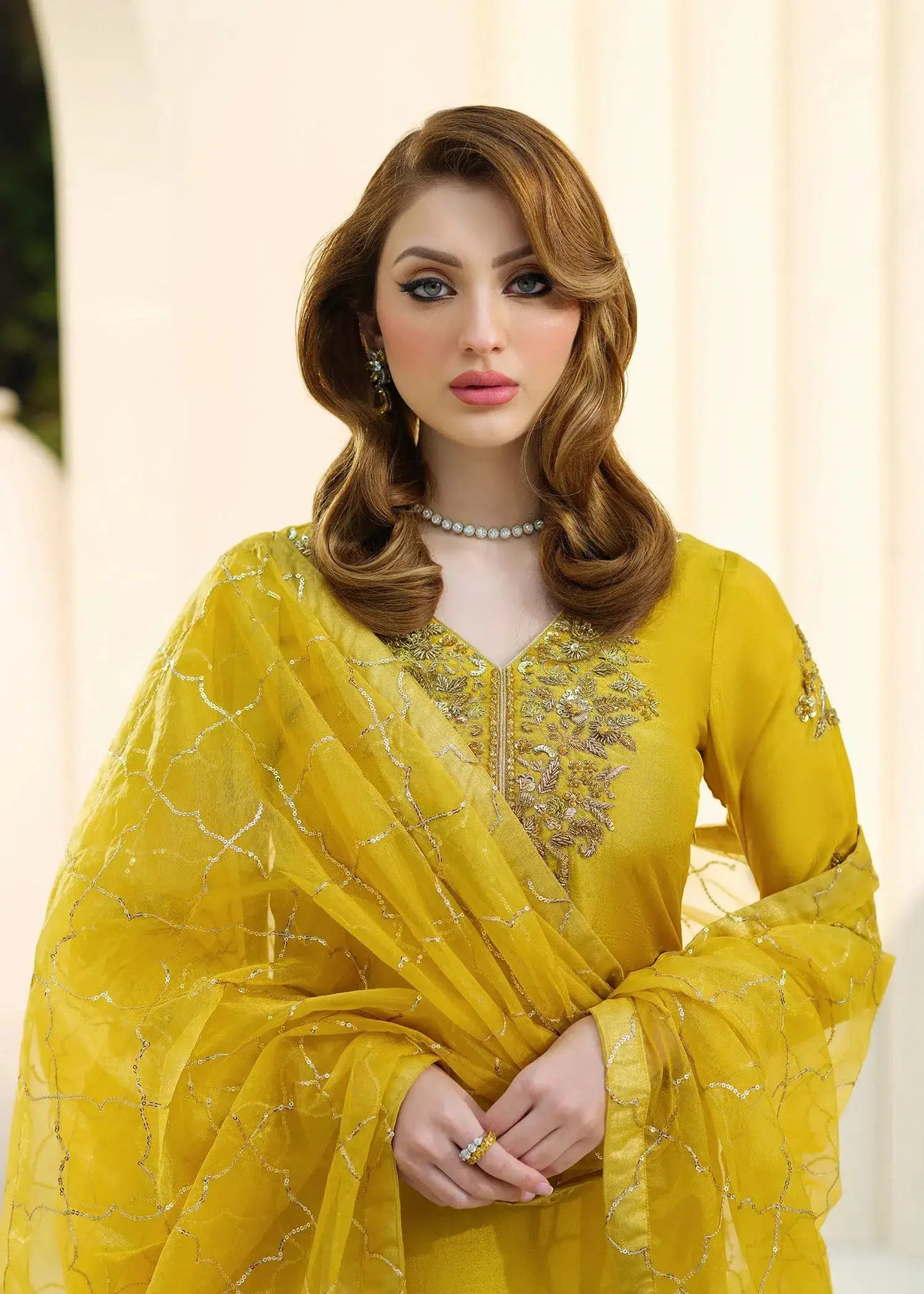 Mahum Asad | Forever and Ever Formals | Lyra - Pakistani Designer Dress - by Mahum Asad | Type: Formal - 100% Original at Saira Sultan