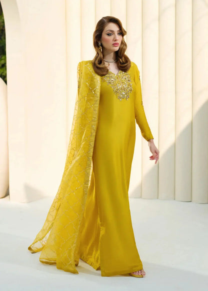Mahum Asad | Forever and Ever Formals | Lyra - Pakistani Designer Dress - by Mahum Asad | Type: Formal - 100% Original at Saira Sultan