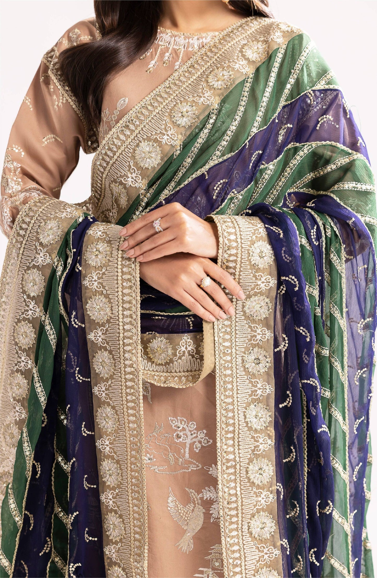 Maryum N Maria | Eid Luxury Lawn 24 | Fareena - Pakistani Designer Dress - by Maryum N Maria | Type: Luxury - 100% Original at Saira Sultan