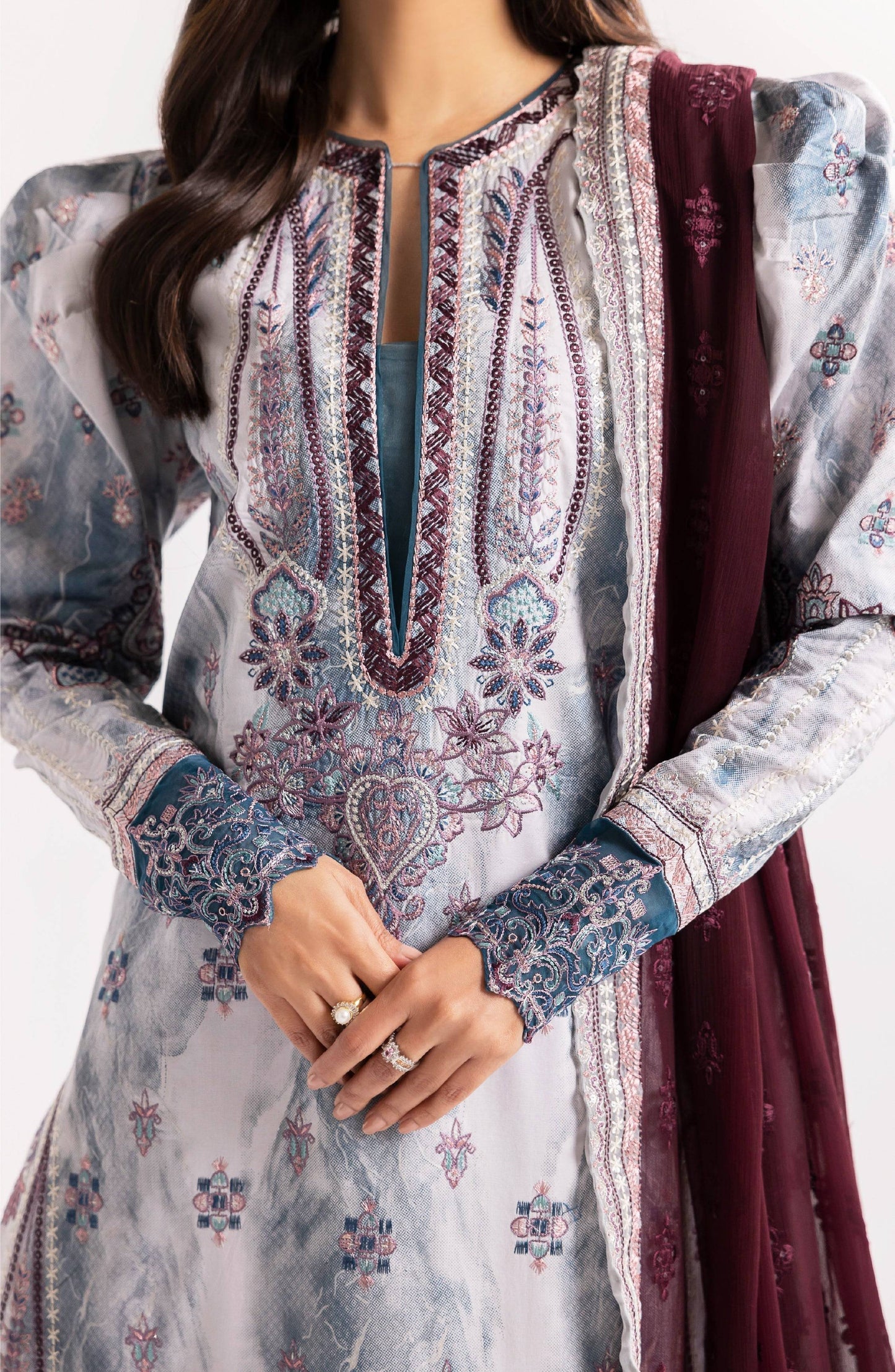 Maryum N Maria | Eid Luxury Lawn 24 | Jahanara - Pakistani Designer Dress - by Maryum N Maria | Type: Luxury - 100% Original at Saira Sultan