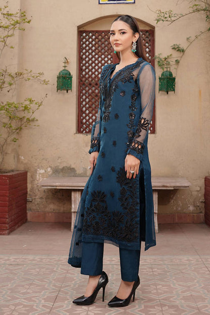 Maryams | Luxury Eid Pret | M-1102 - Pakistani Designer Dress - by Maryams | Type: Luxury - 100% Original at Saira Sultan