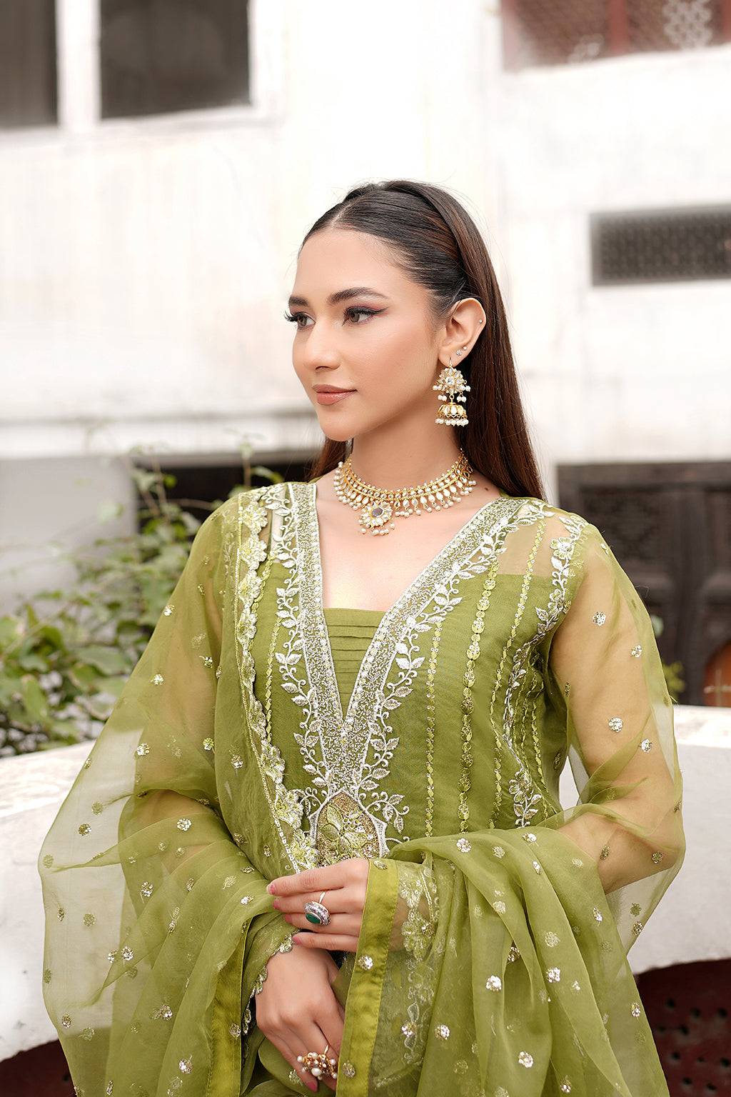 Maryams | Luxury Eid Pret | M-1104 - Pakistani Designer Dress - by Maryams | Type: Luxury - 100% Original at Saira Sultan