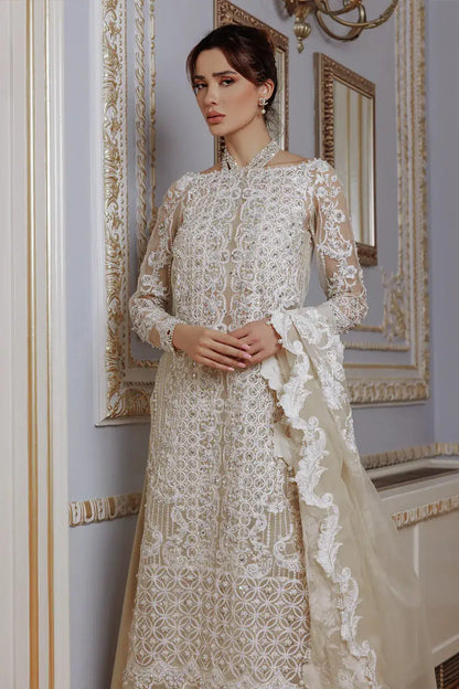 Saira Rizwan | Lumiere Festive 23 | DAISY SR-04 - Pakistani Designer Dress - by Saira Rizwan | Type: Bridal - 100% Original at Saira Sultan