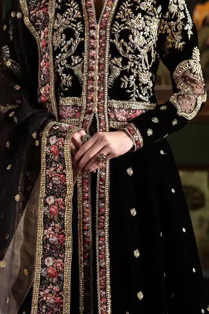 Mushq | Niloufer Velvet Edit 23 | Pari - Pakistani Designer Dress - by Mushq | Type: Bridal - 100% Original at Saira Sultan