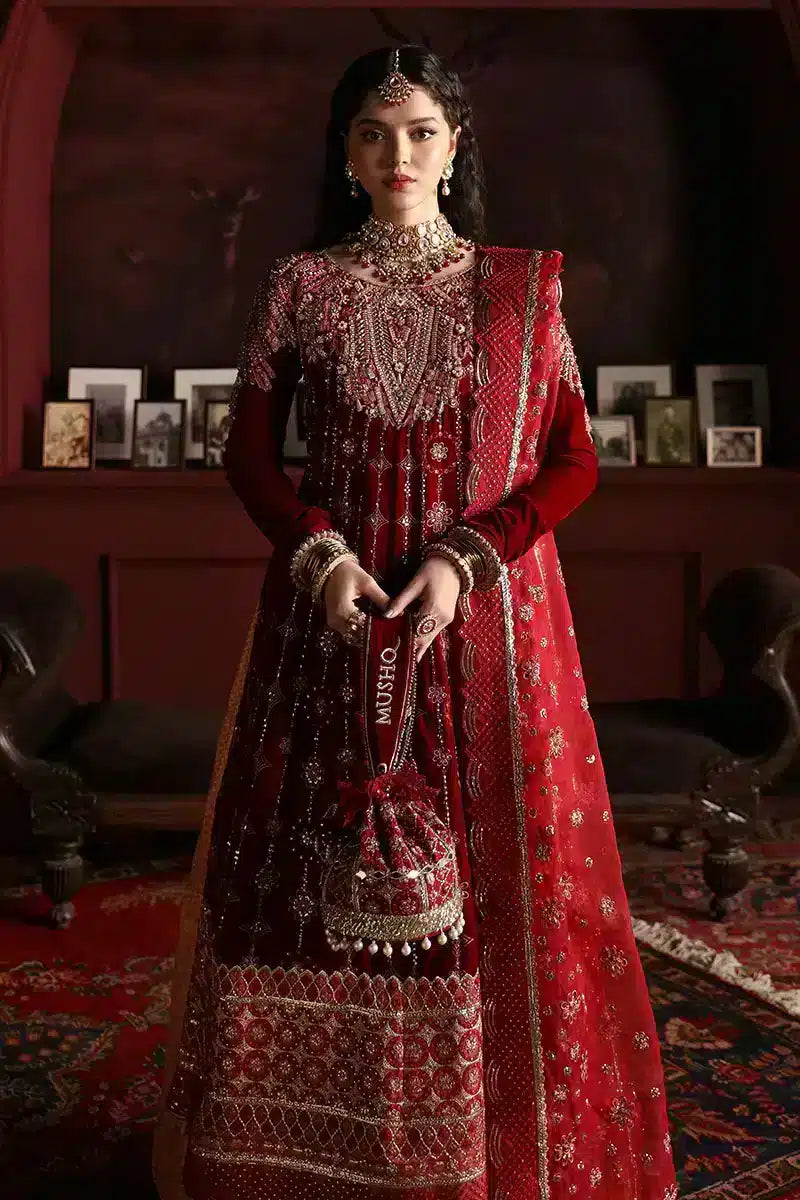 Mushq | Niloufer Velvet Edit 23 | Farah - Pakistani Designer Dress - by Mushq | Type: Bridal - 100% Original at Saira Sultan