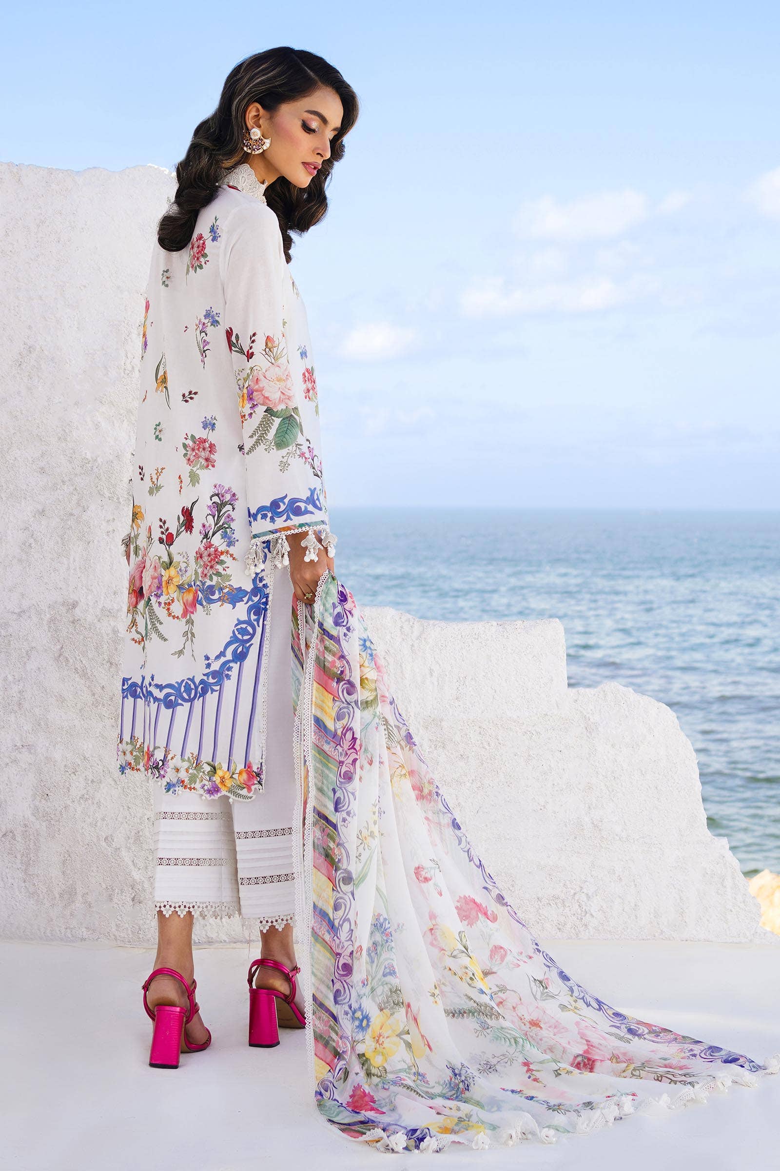Sana Safinaz | Muzlin Spring 24 | M241-012A-CI - Pakistani Designer Dress - by Sana Safinaz | Type: Luxury - 100% Original at Saira Sultan