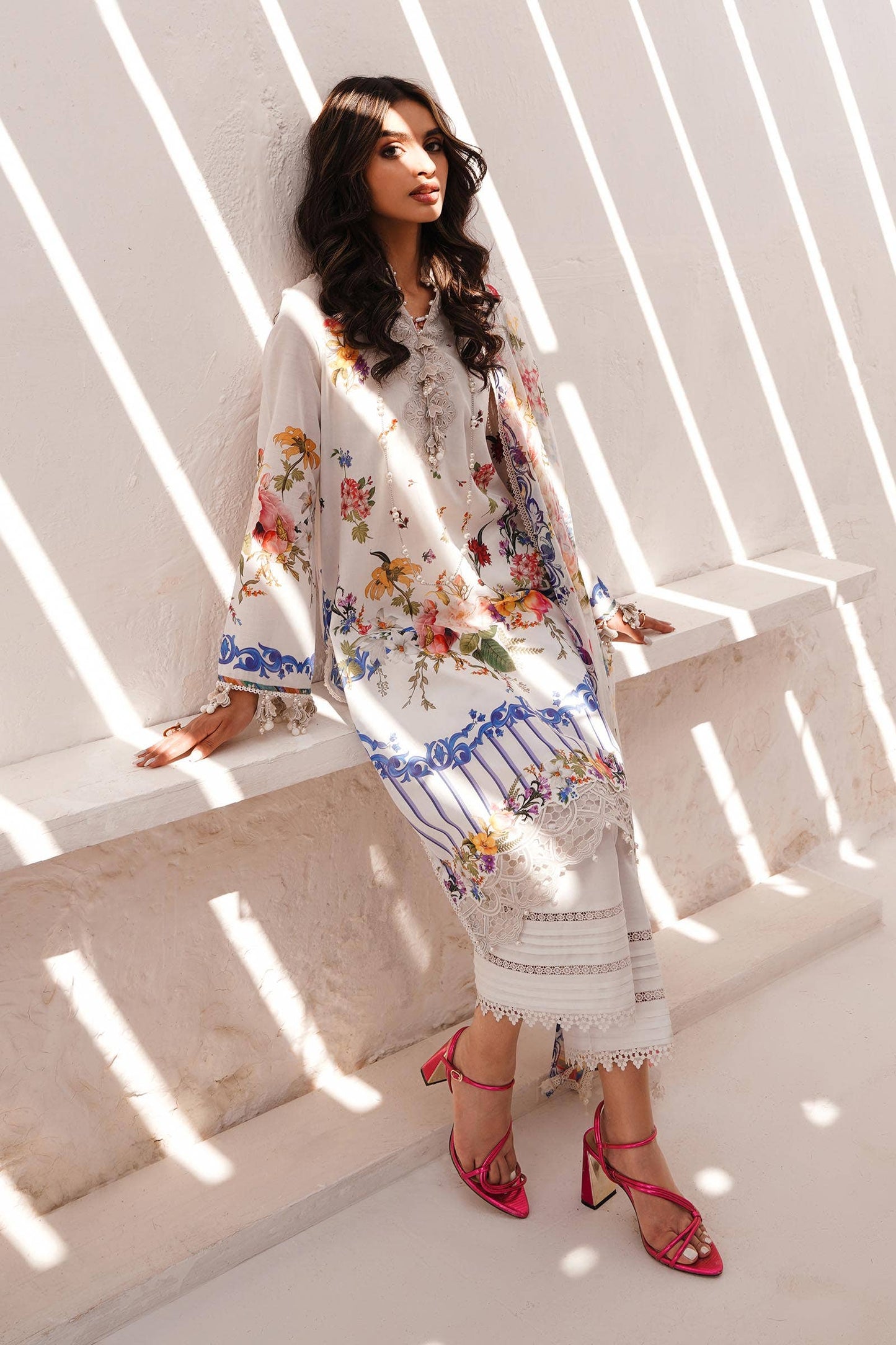 Sana Safinaz | Muzlin Spring 24 | M241-012A-CI - Pakistani Designer Dress - by Sana Safinaz | Type: Luxury - 100% Original at Saira Sultan