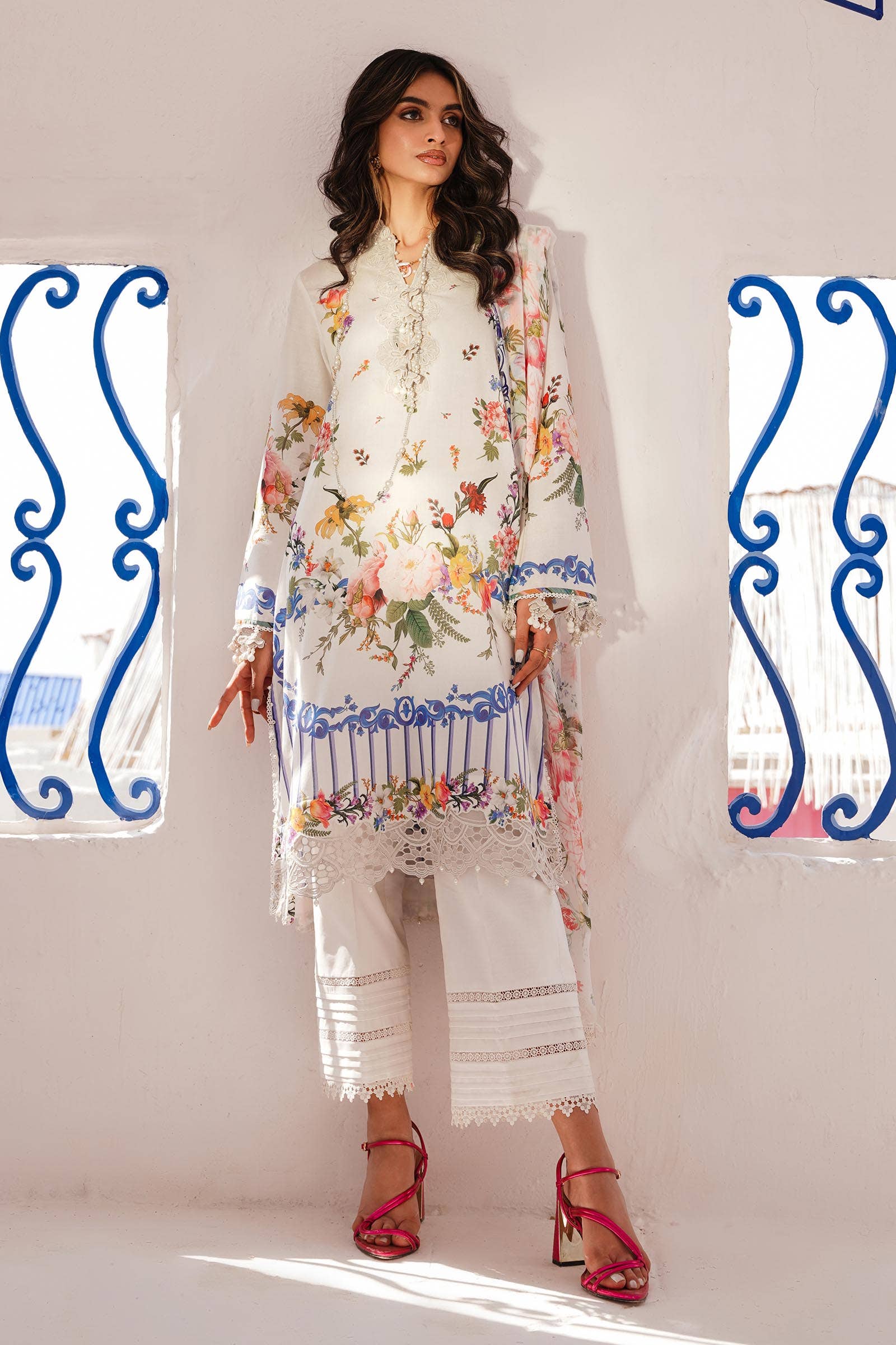 Sana Safinaz | Muzlin Spring 24 | M241-012A-CI - Pakistani Designer Dress - by Sana Safinaz | Type: Luxury - 100% Original at Saira Sultan