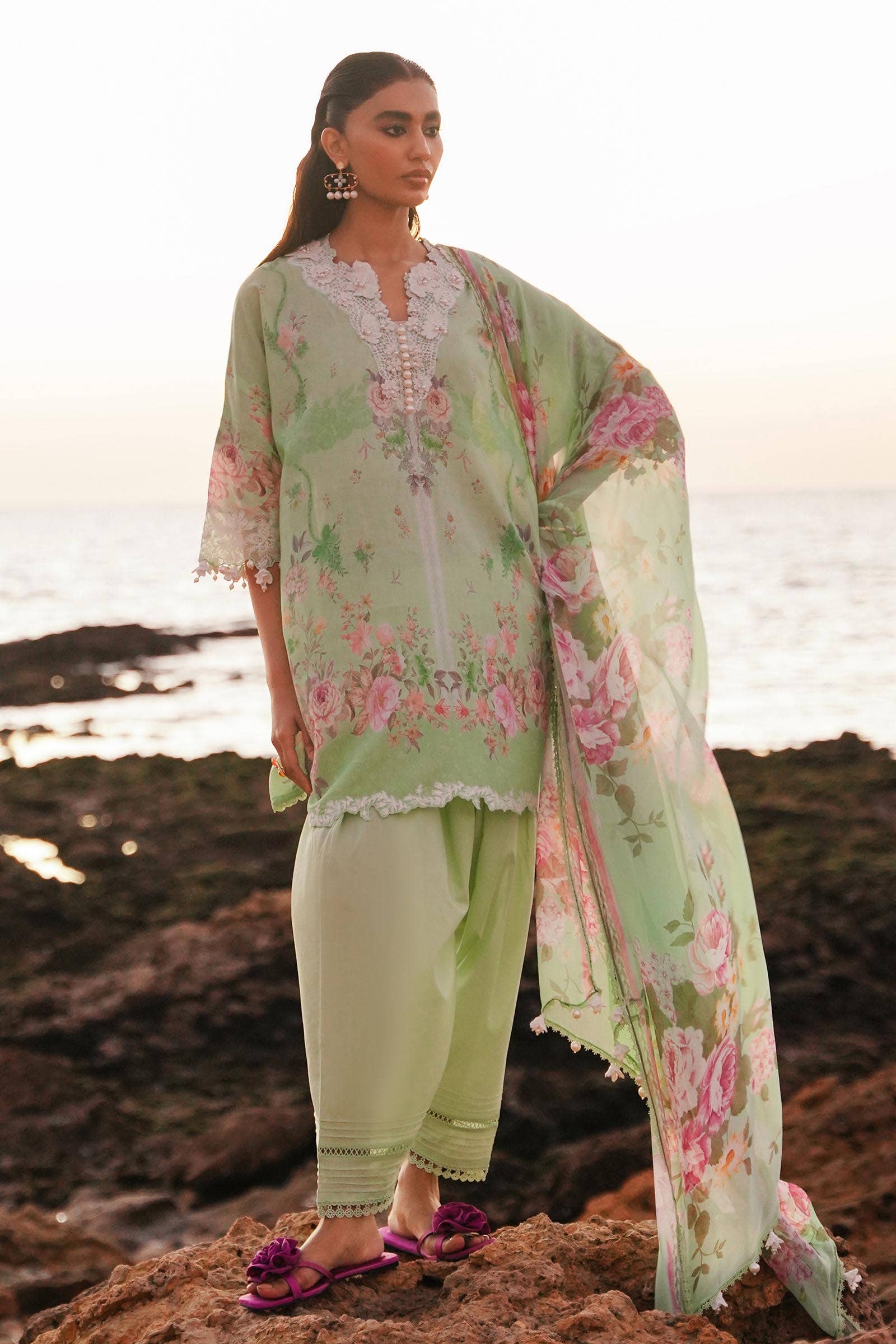 Sana Safinaz | Muzlin Spring 24 | M241-013B-CI - Pakistani Designer Dress - by Sana Safinaz | Type: Luxury - 100% Original at Saira Sultan