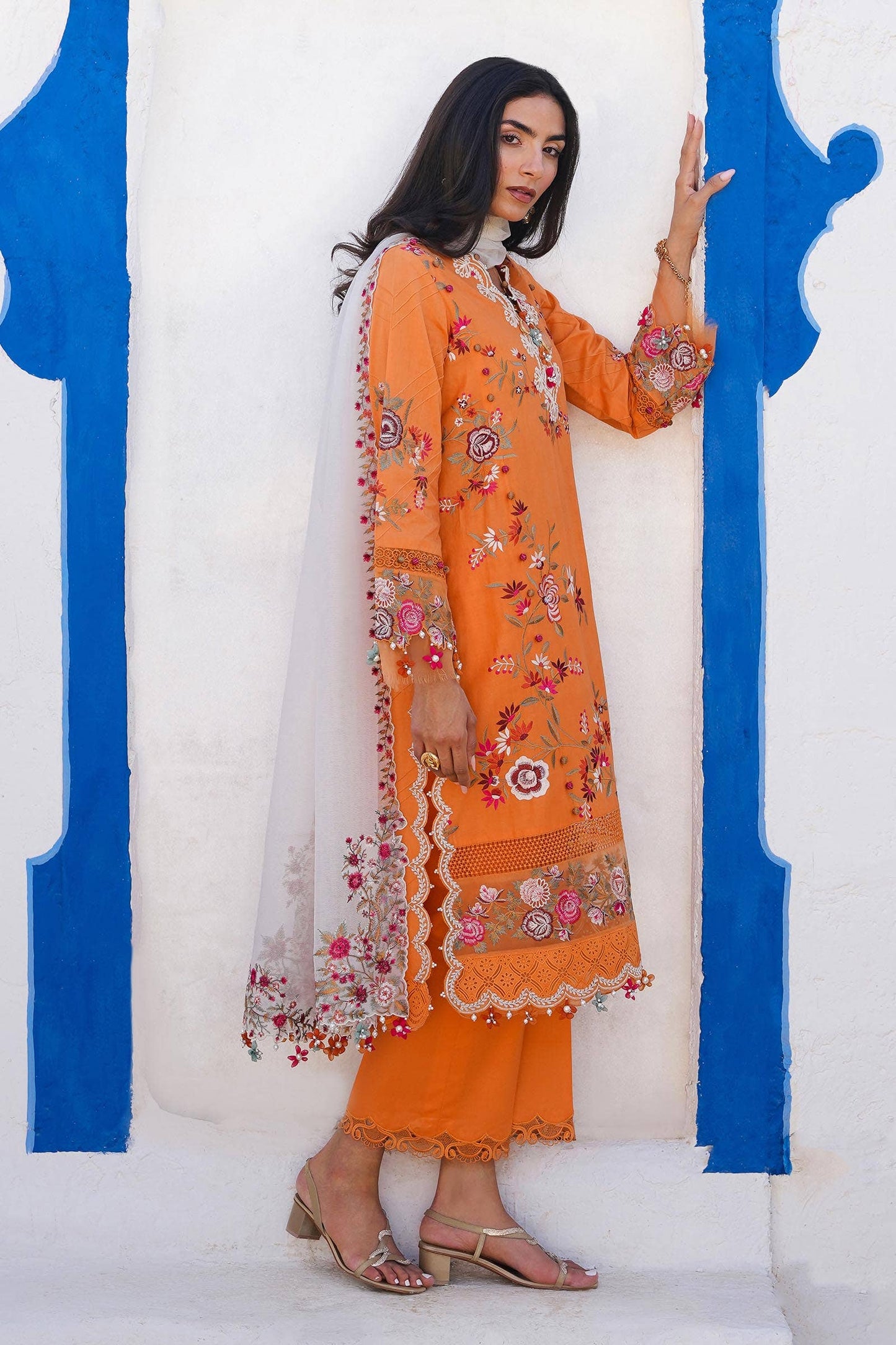 Sana Safinaz | Muzlin Spring 24 | M241-002B-CX - Pakistani Designer Dress - by Sana Safinaz | Type: Luxury - 100% Original at Saira Sultan