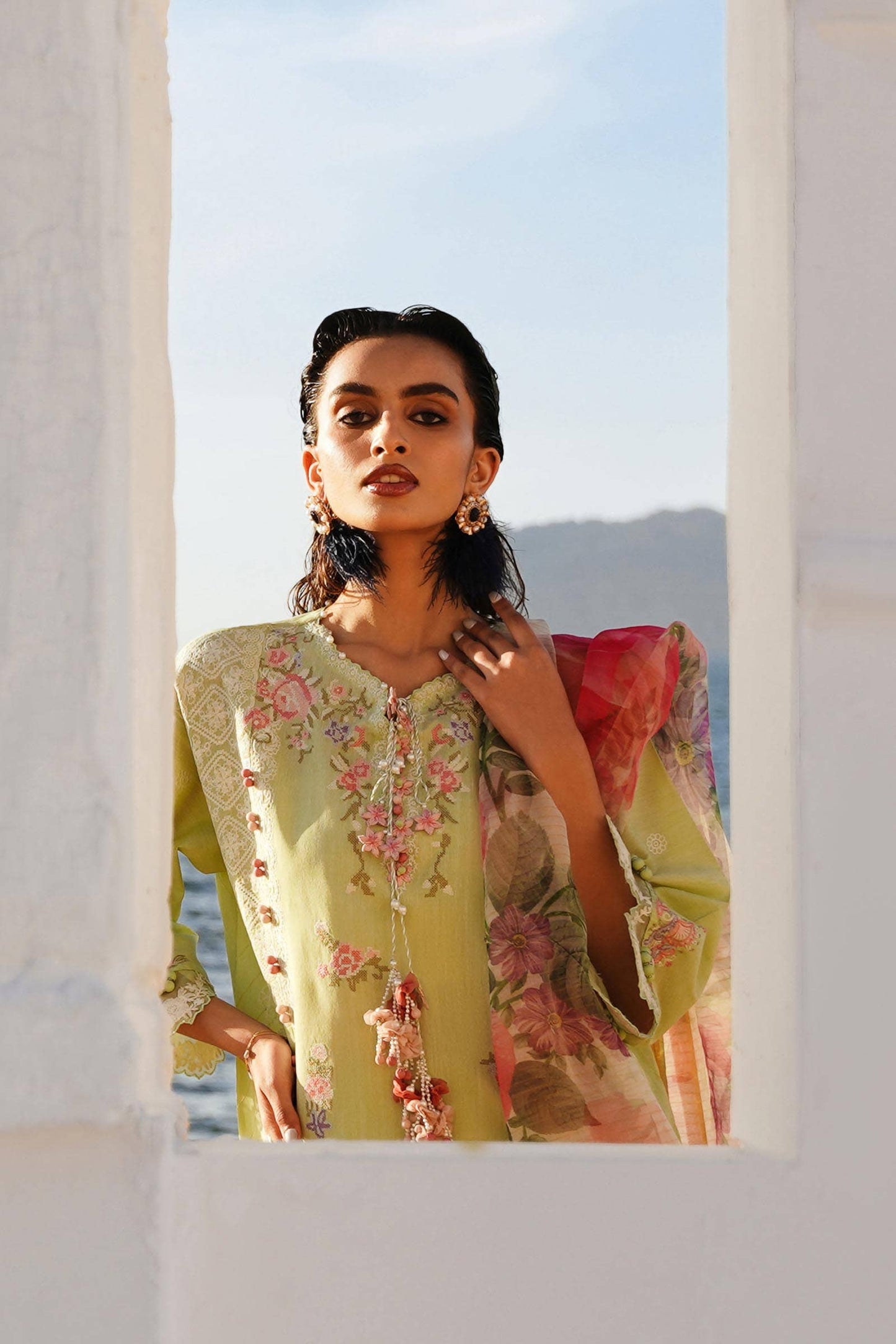 Sana Safinaz | Muzlin Spring 24 | M241-016B-CL - Pakistani Designer Dress - by Sana Safinaz | Type: Luxury - 100% Original at Saira Sultan