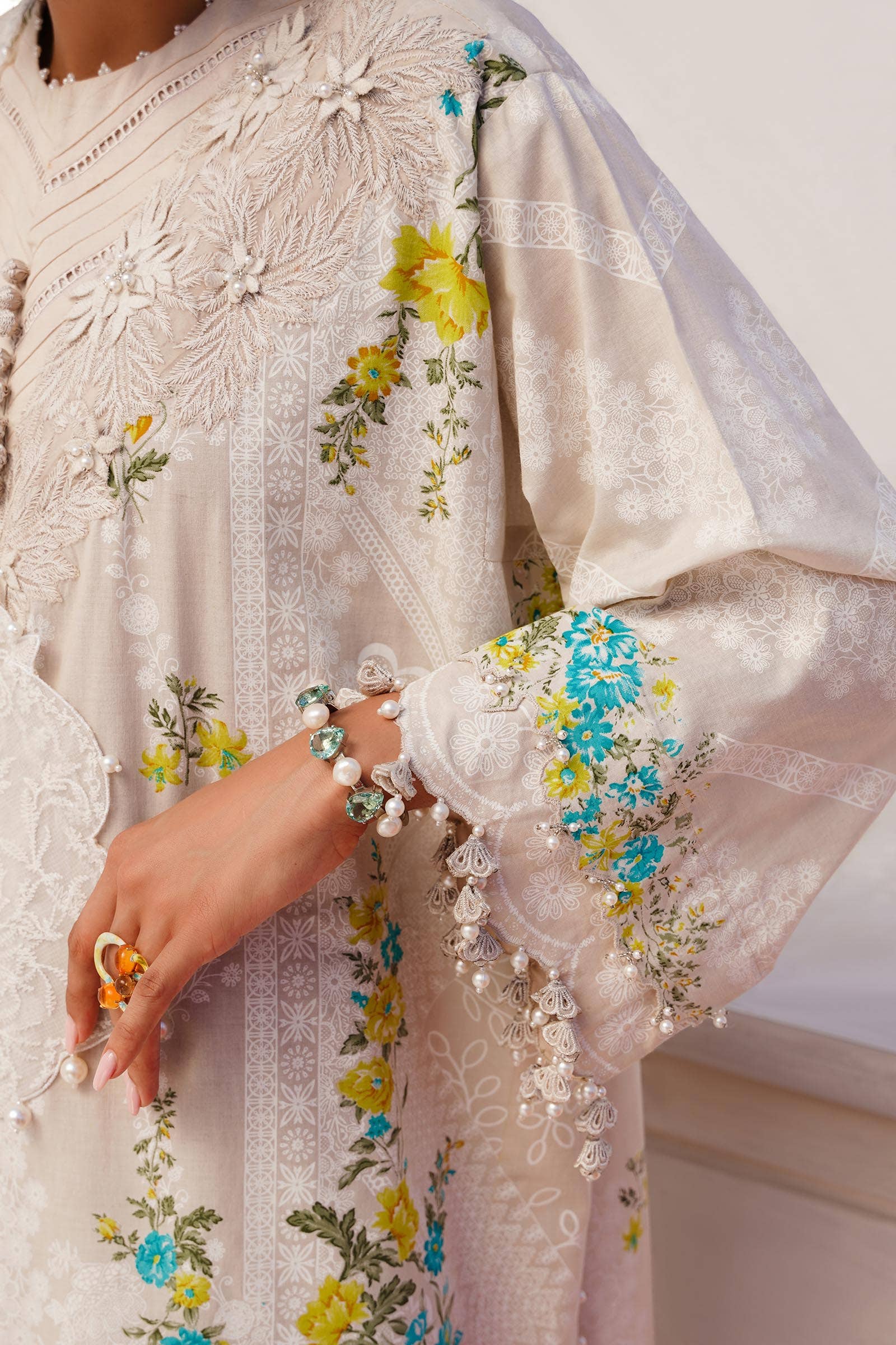 Sana Safinaz | Muzlin Spring 24 | M241-020A-CW - Pakistani Designer Dress - by Sana Safinaz | Type: Luxury - 100% Original at Saira Sultan