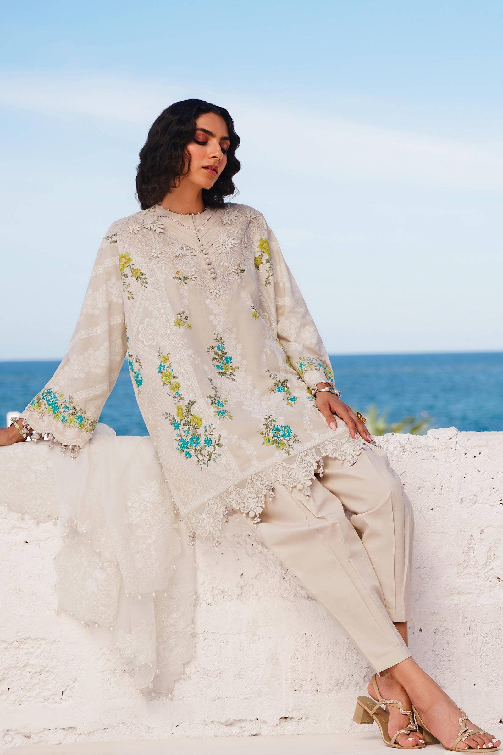 Sana Safinaz | Muzlin Spring 24 | M241-020A-CW - Pakistani Designer Dress - by Sana Safinaz | Type: Luxury - 100% Original at Saira Sultan