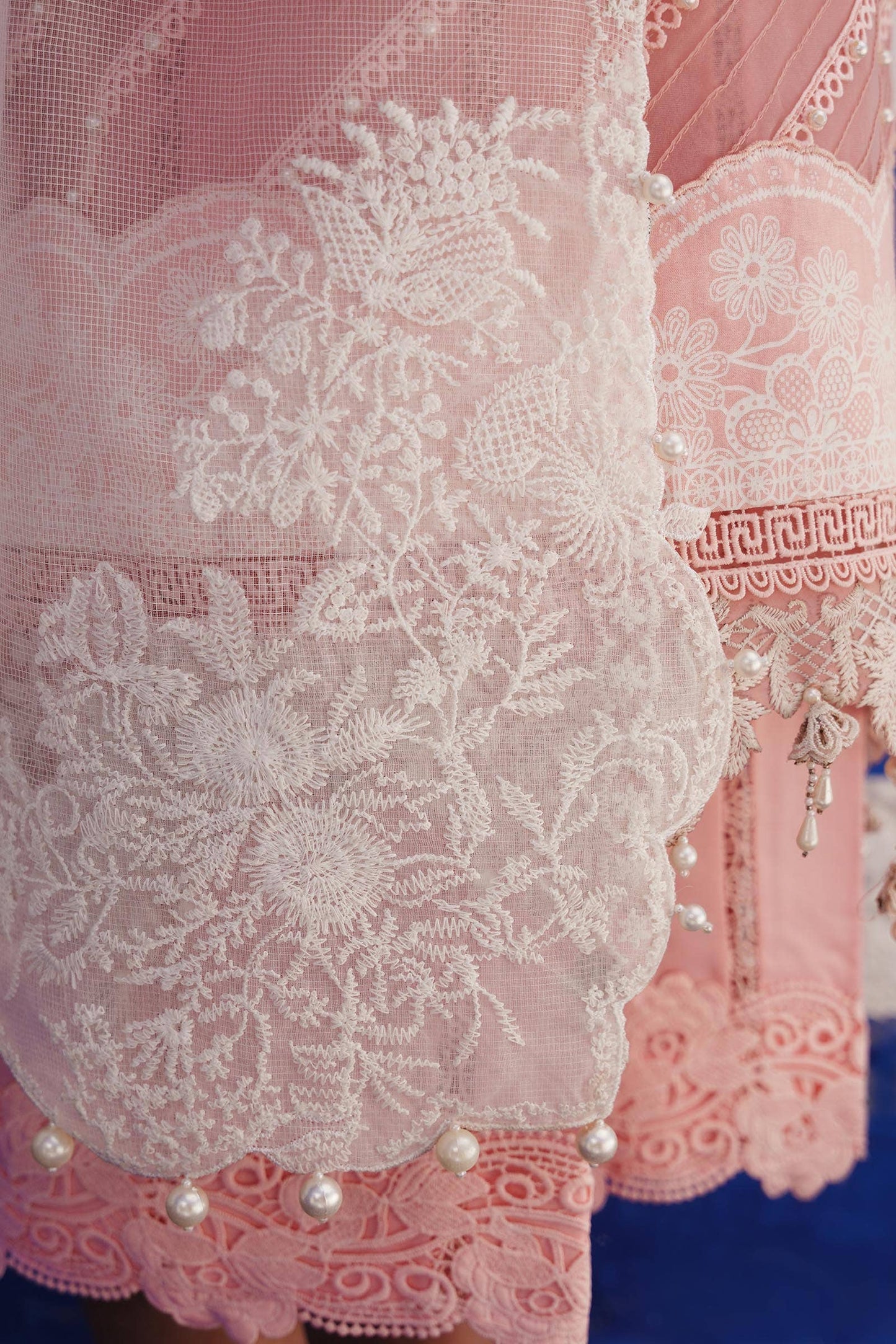 Sana Safinaz | Muzlin Spring 24 | M241-020B-CW - Pakistani Designer Dress - by Sana Safinaz | Type: Luxury - 100% Original at Saira Sultan