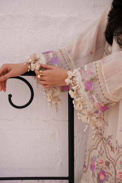 Sana Safinaz | Muzlin Spring 24 | M241-005A-CL - Pakistani Designer Dress - by Sana Safinaz | Type: Luxury - 100% Original at Saira Sultan