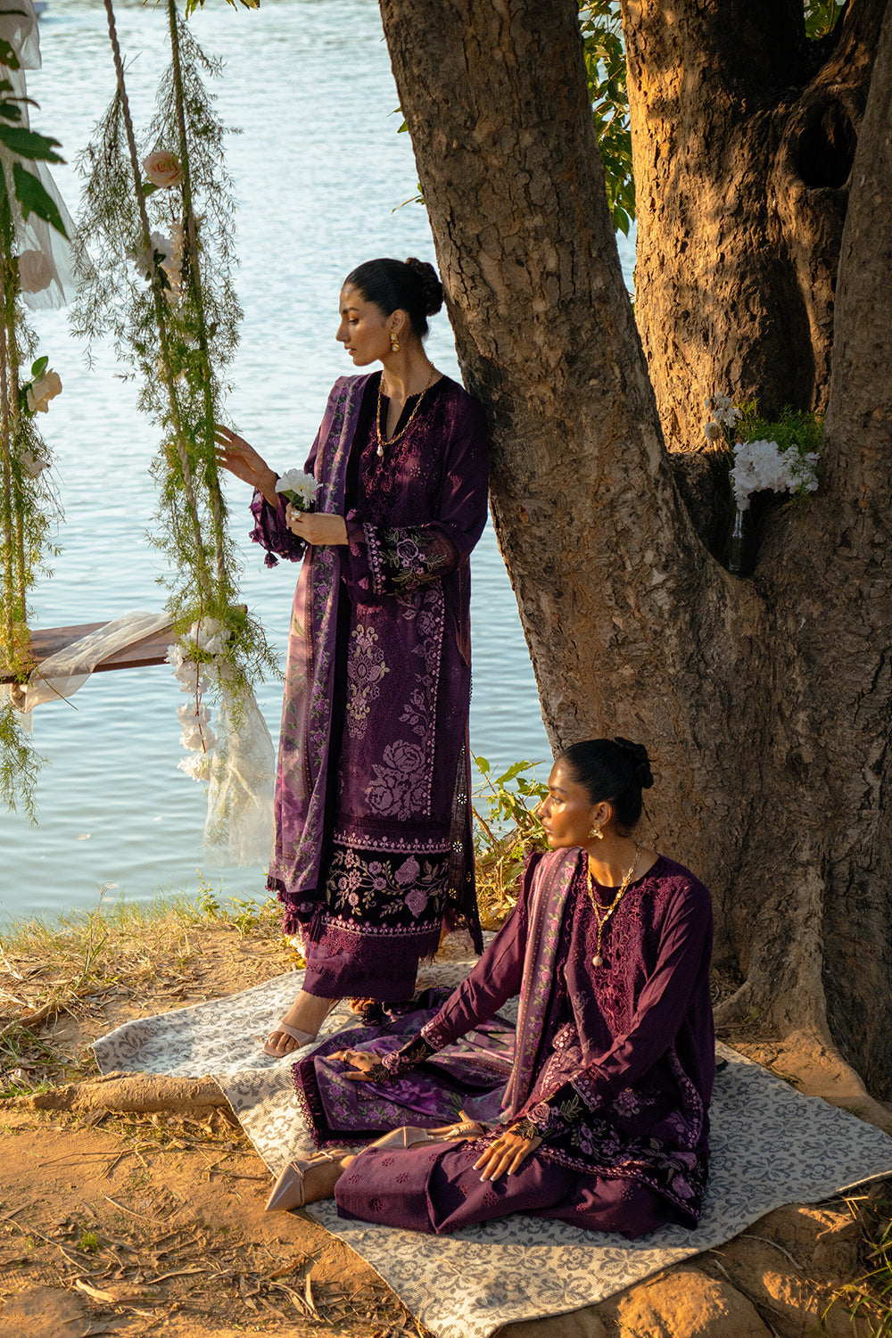 Saira Rizwan | Winter 2024 | RUNI-SRW24-02 L Purple Khaddar